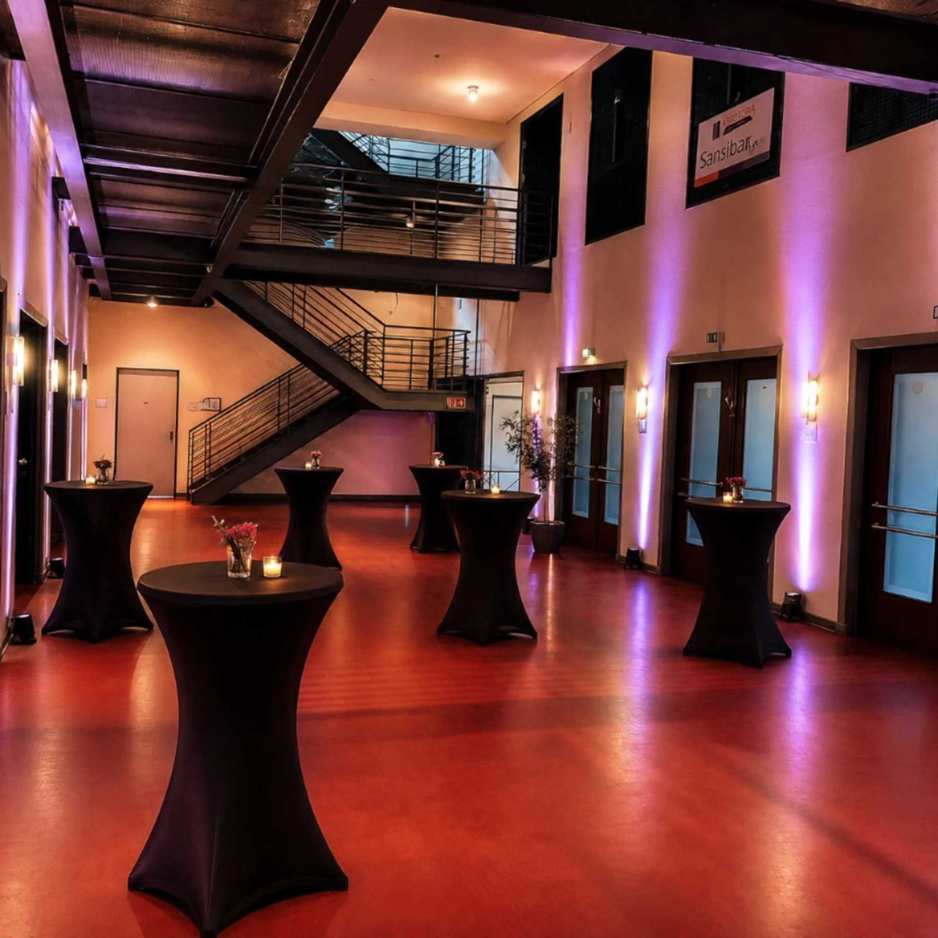 FOYER_1.jpg