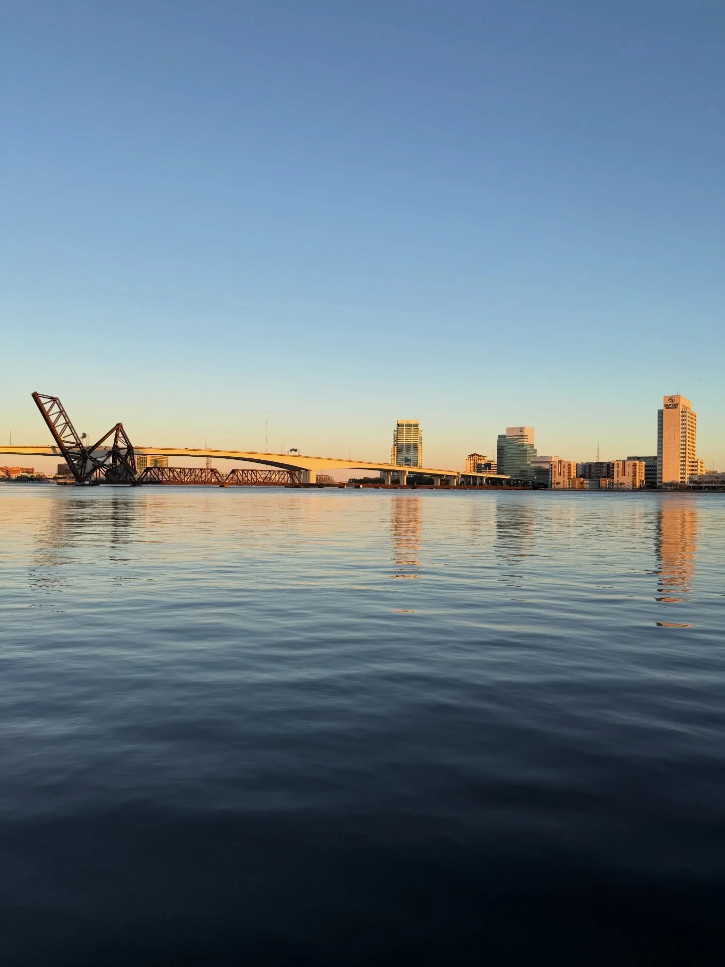 This trip has been great. Great new books, great weather, great hangs, great food, great walks, great progress. Simply great.