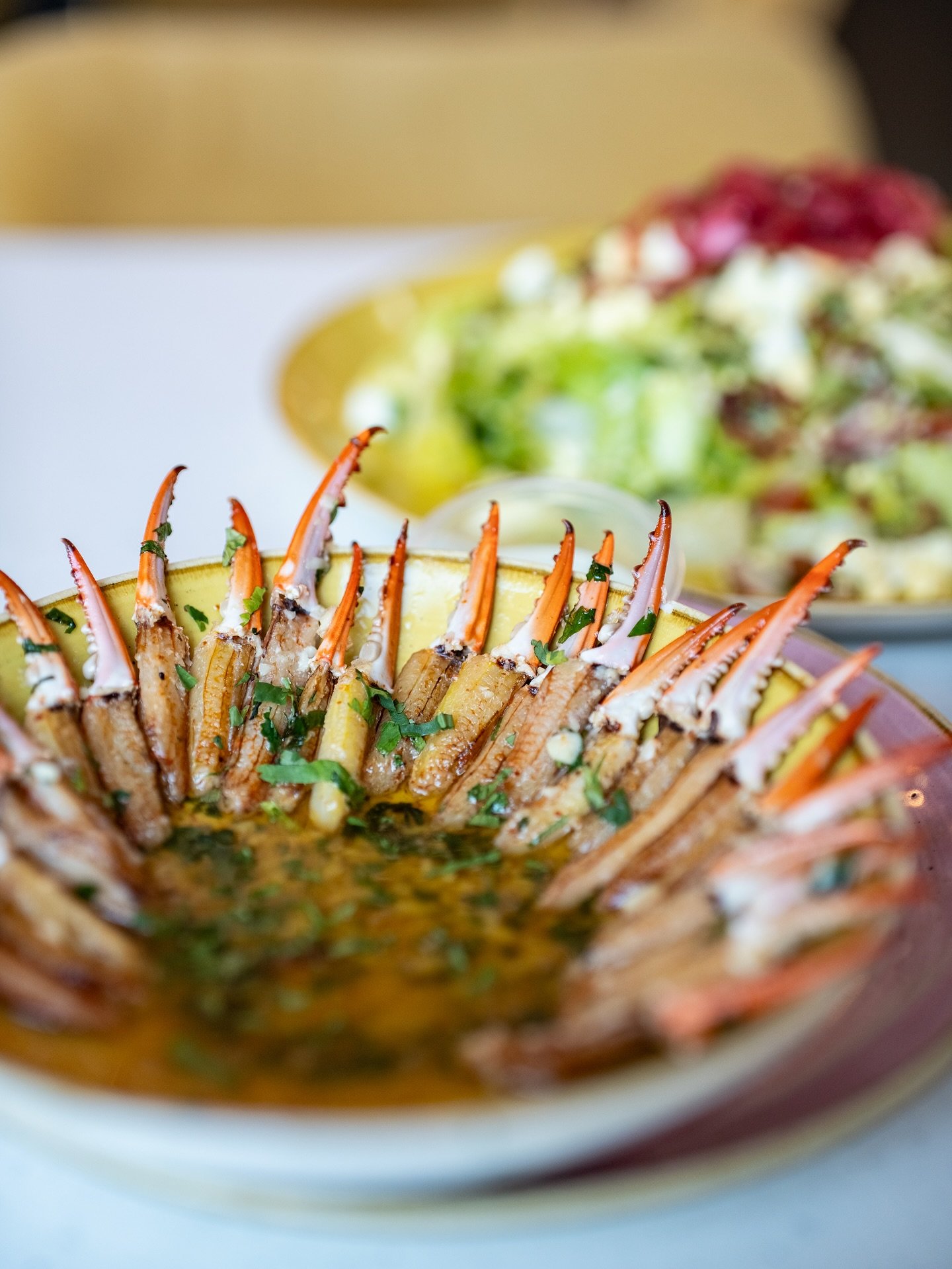 I love any opportunity to work in Atlanta, and today&rsquo;s video shoot in Grant Park called for lunch at @birdcageatl 🦀🥗