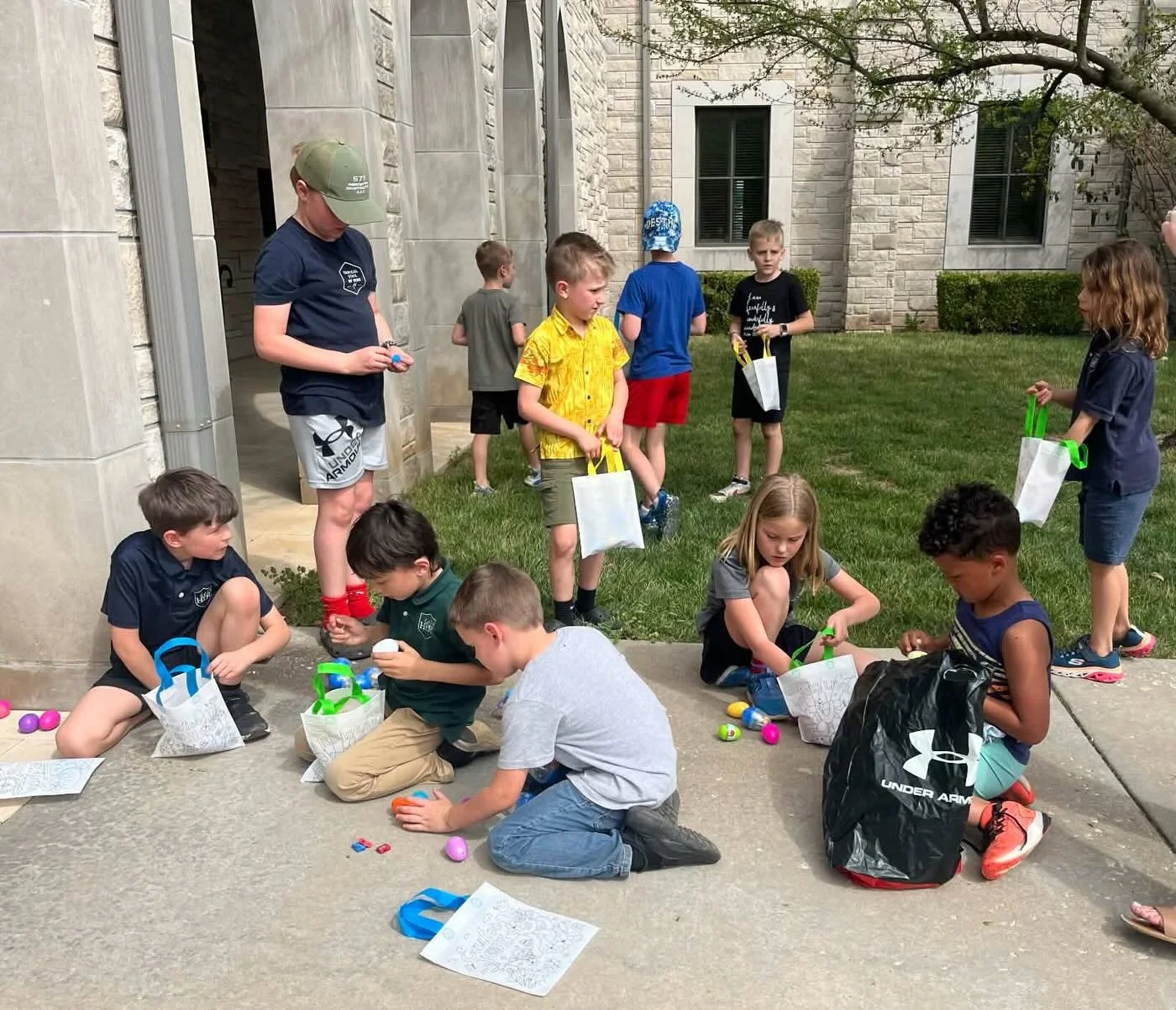 ✝️ Happy Resurrection Day! ✝️

This week at Headington Hill Classical Academy, we rejoiced in the Easter season with festive parties and joyful fellowship. Our hearts are full of gratitude as we honor the Risen King, whose victory brings hope, life, 