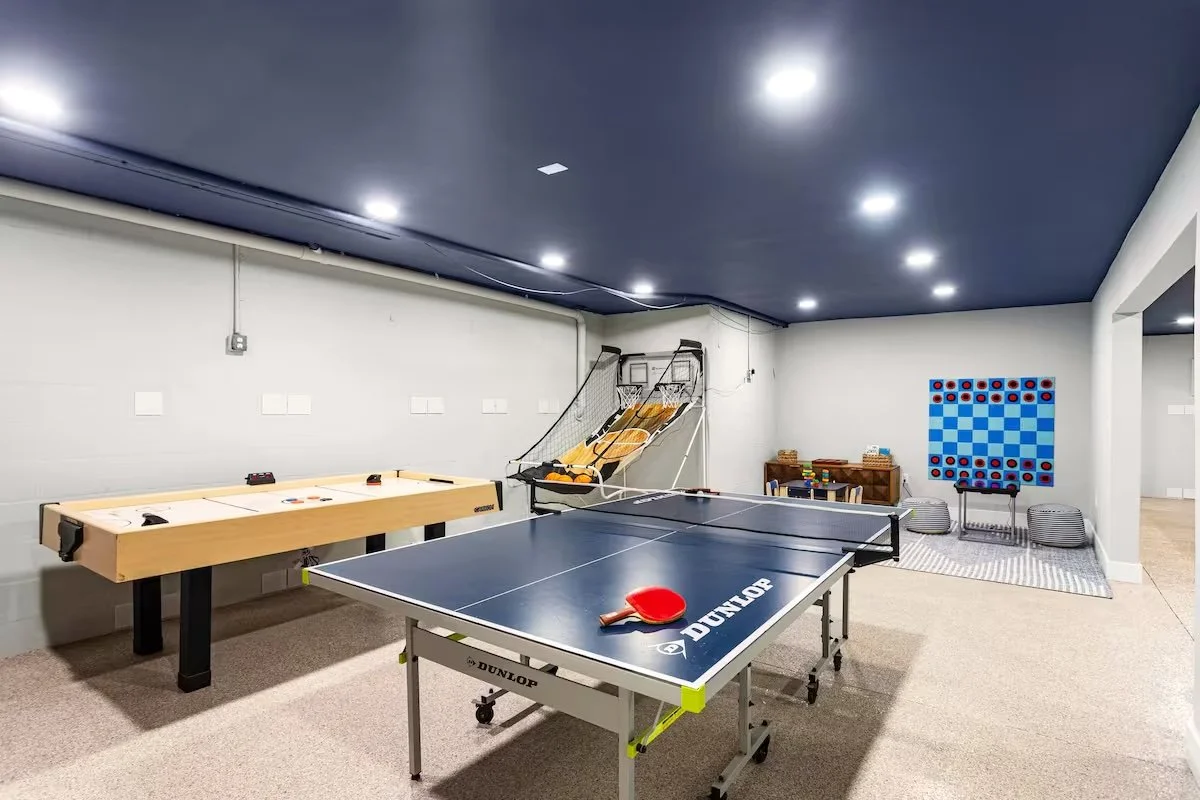 game room 2.jpg