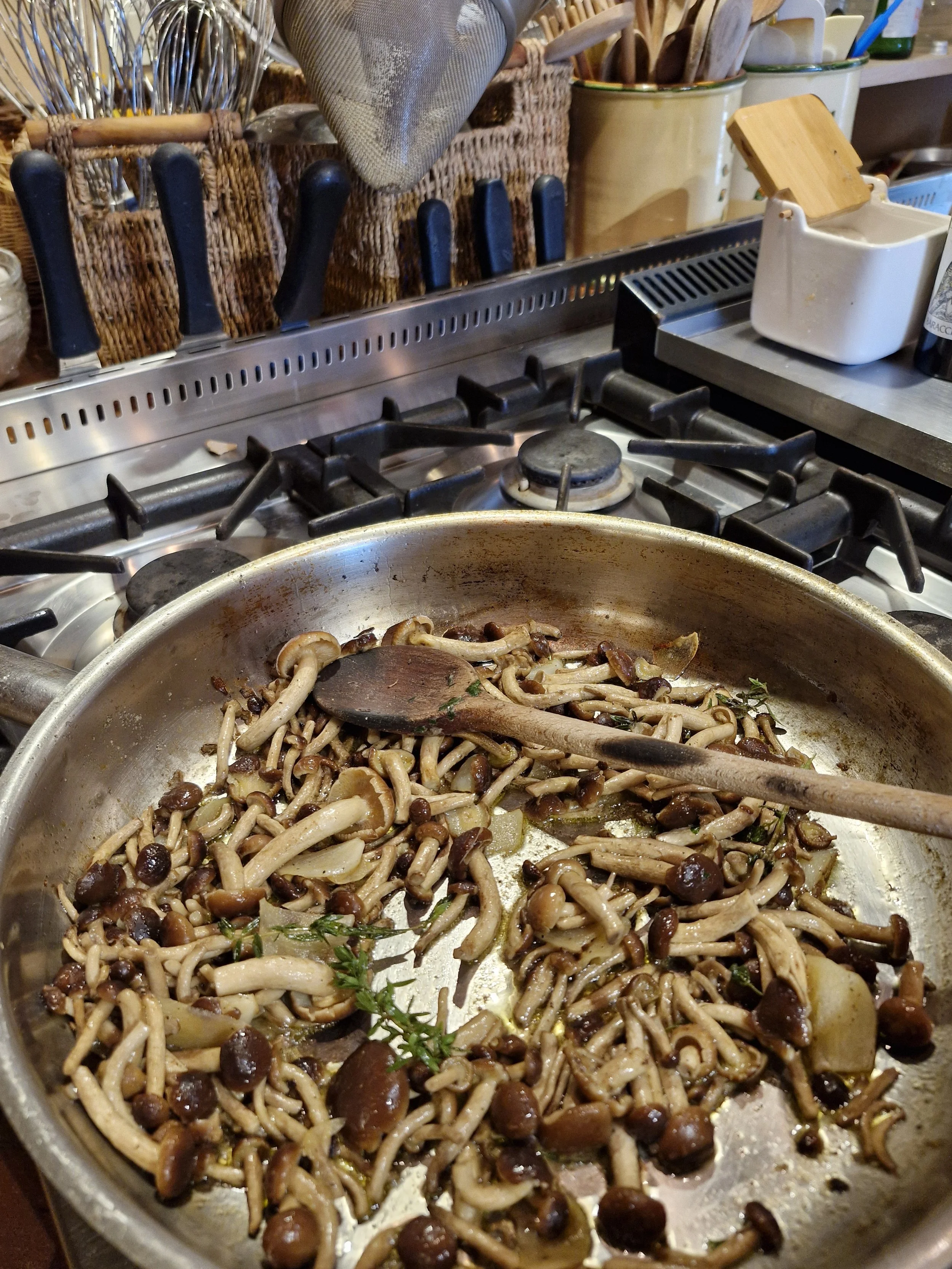 tuscany_cook_02_sarahtan.jpg