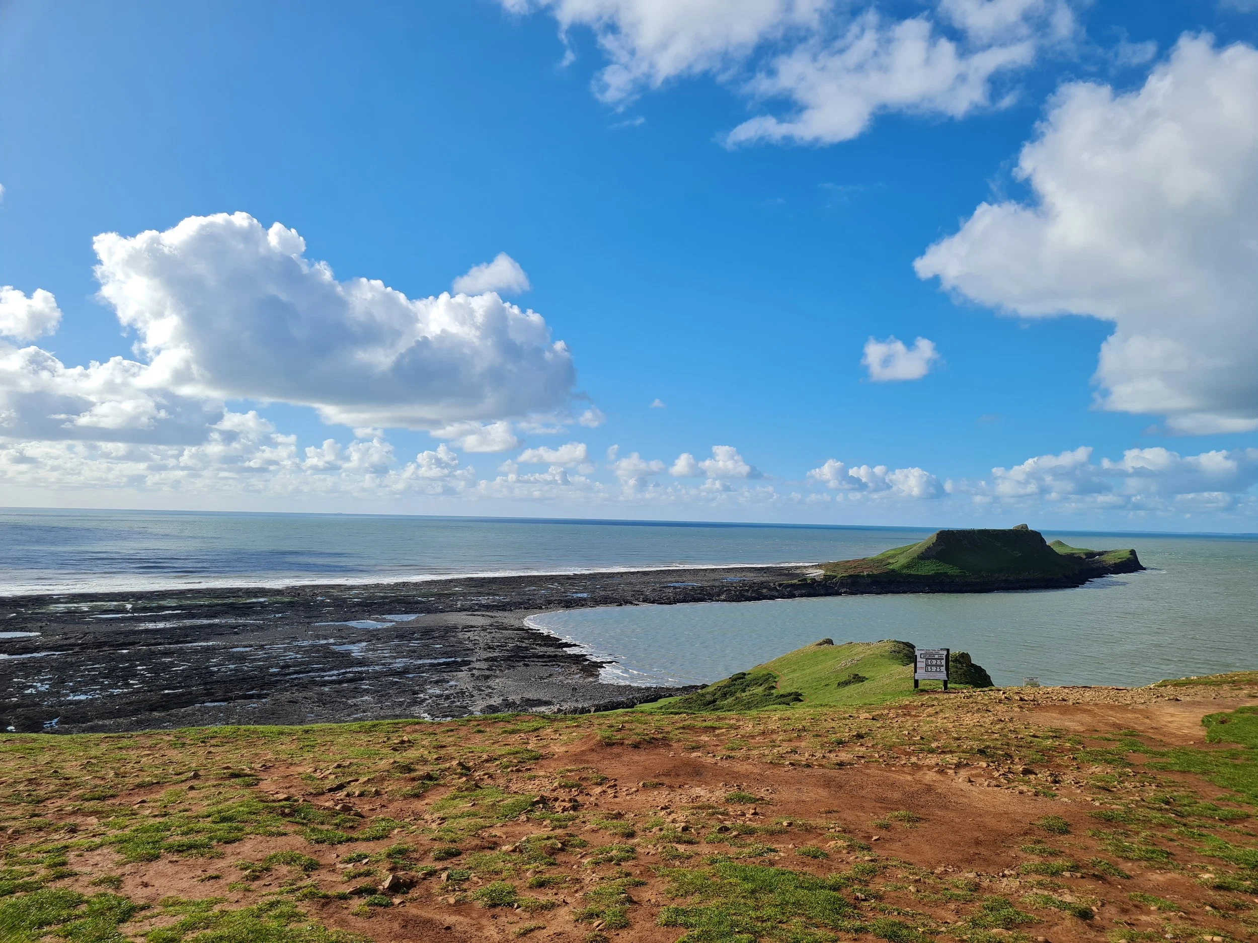 wales_05_sarahtan.jpg