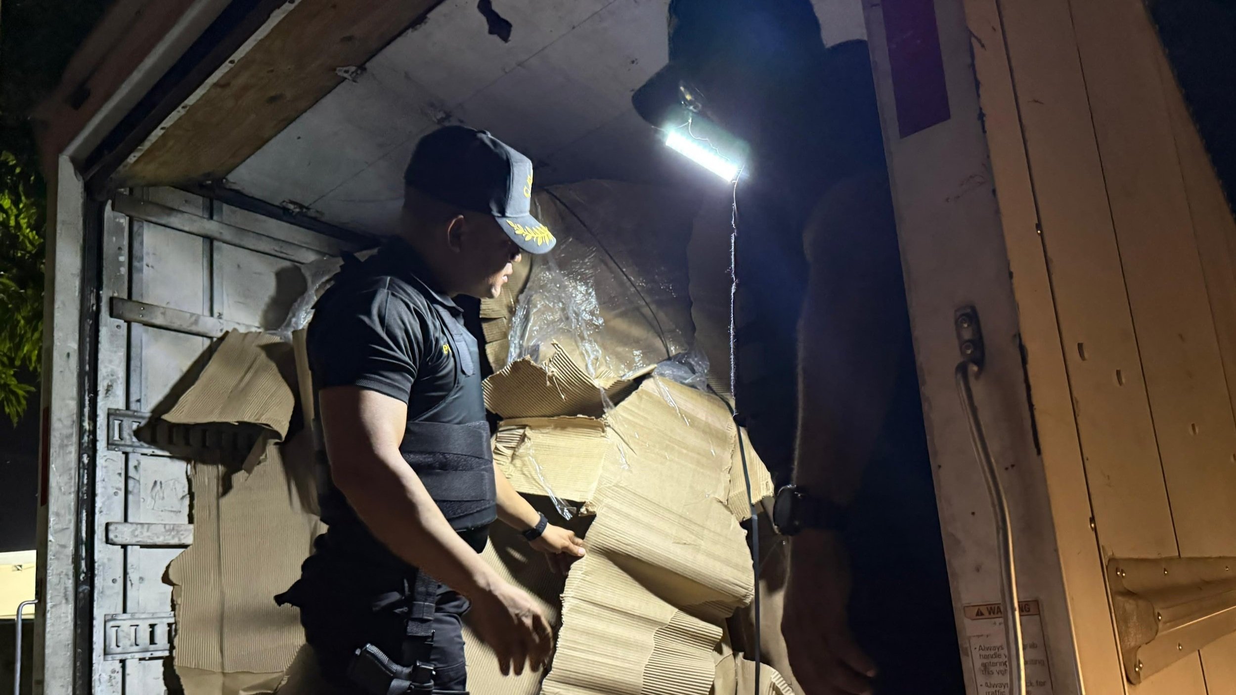CECCOM incauta 3.3 millones de cigarrillos de contrabando en La Vega