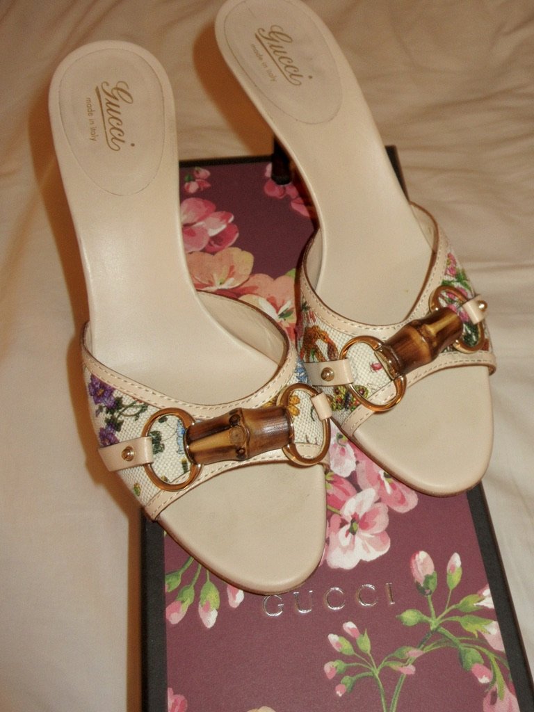 Vintage Gucci Flora Bamboo Mules