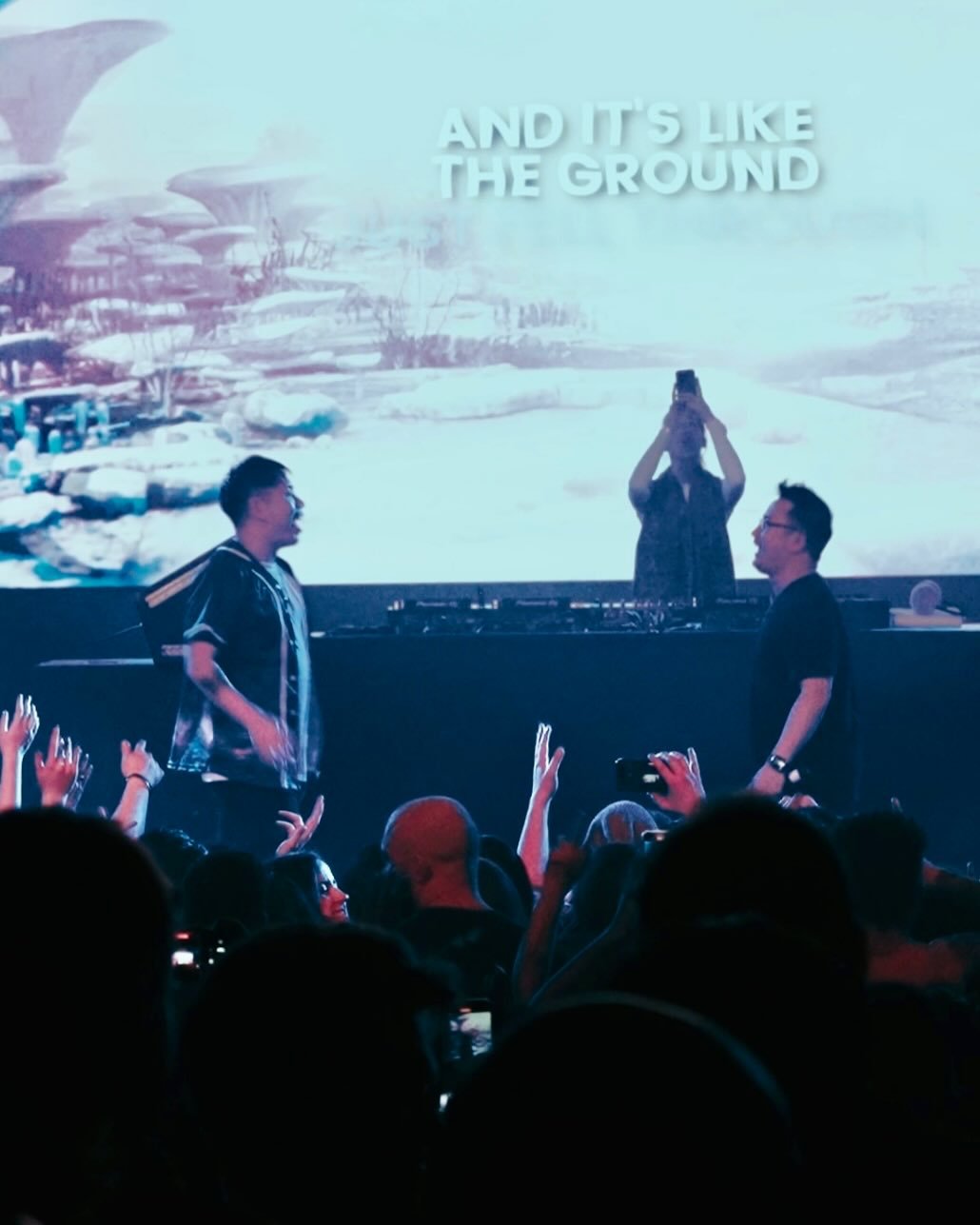 &lsquo;I Miss You&rsquo; by @sabaimusic, @somnamusic &amp; @watchmerunn is out now! 

This track is a blend of melodic bass and trance, wrapped in all the feels 🤧💔 It&rsquo;s for the moments you miss someone, somewhere, or something you can&rsquo;t