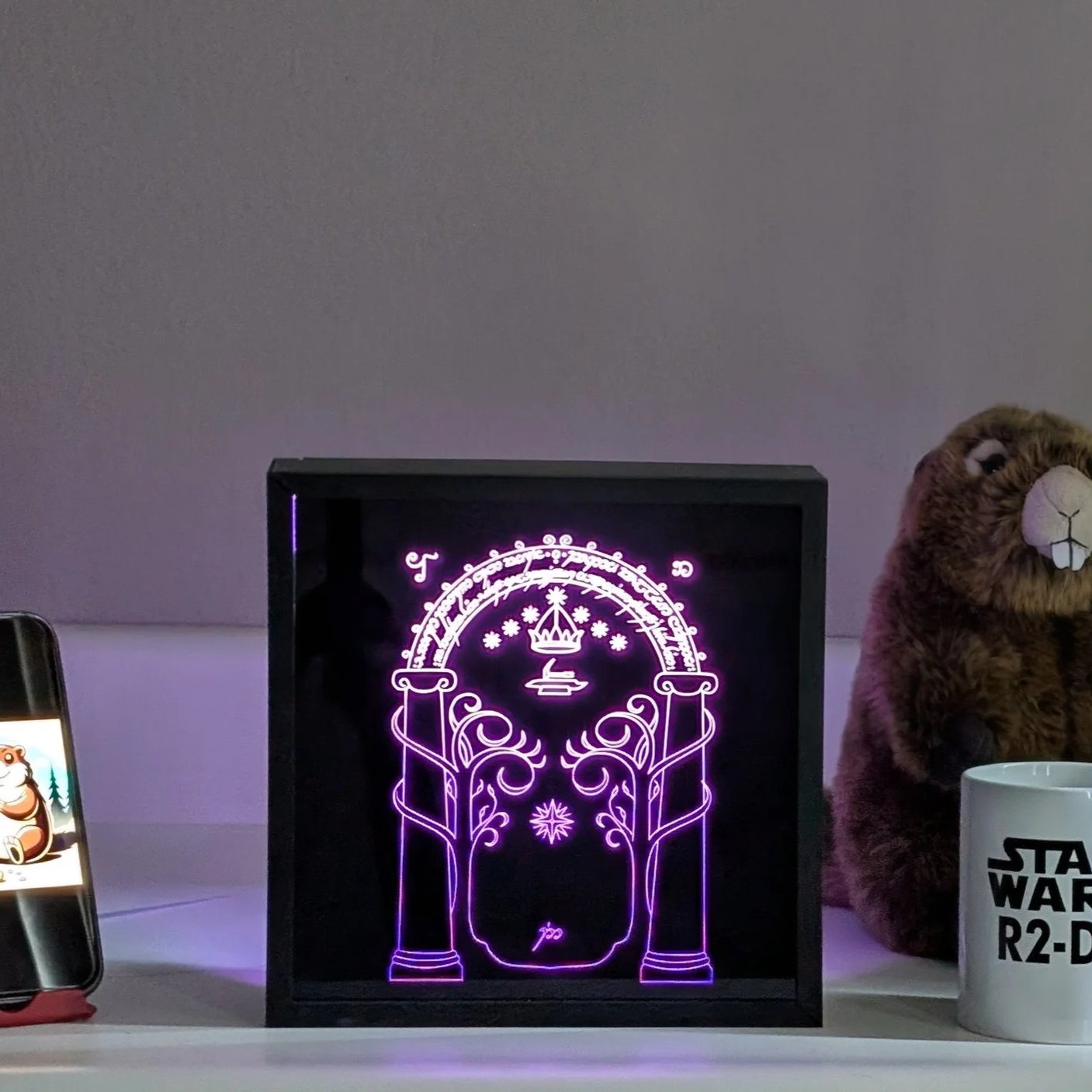 Lord of the Rings – Doors of Durin Lighted Shadow Box