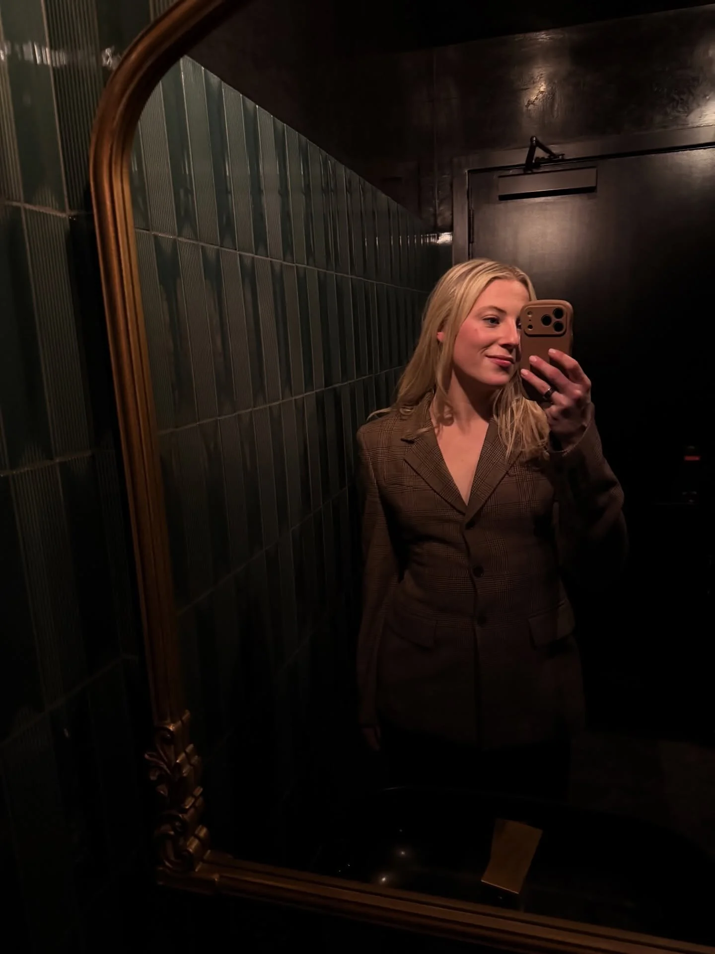 a sunny and 75 degree winter☀️