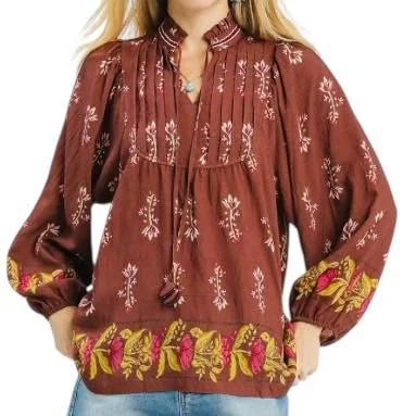 Embracing Fall with this pretty tunic blouse!!!

#prettyblousesareourthing #falloutfits #newmilfordct