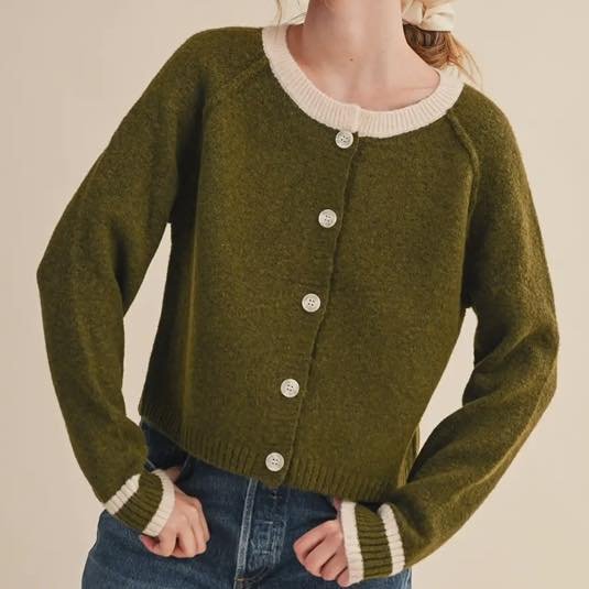 The gorgeous sweaters just keep on coming!!!!

#newprestonct #nomoreboringsweaters #supportlocalshops