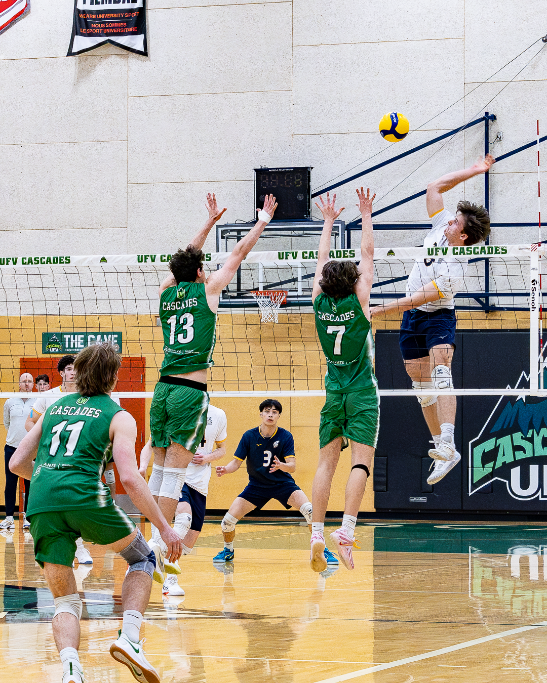 Mens Volleyball UFVvsUBC-10.png