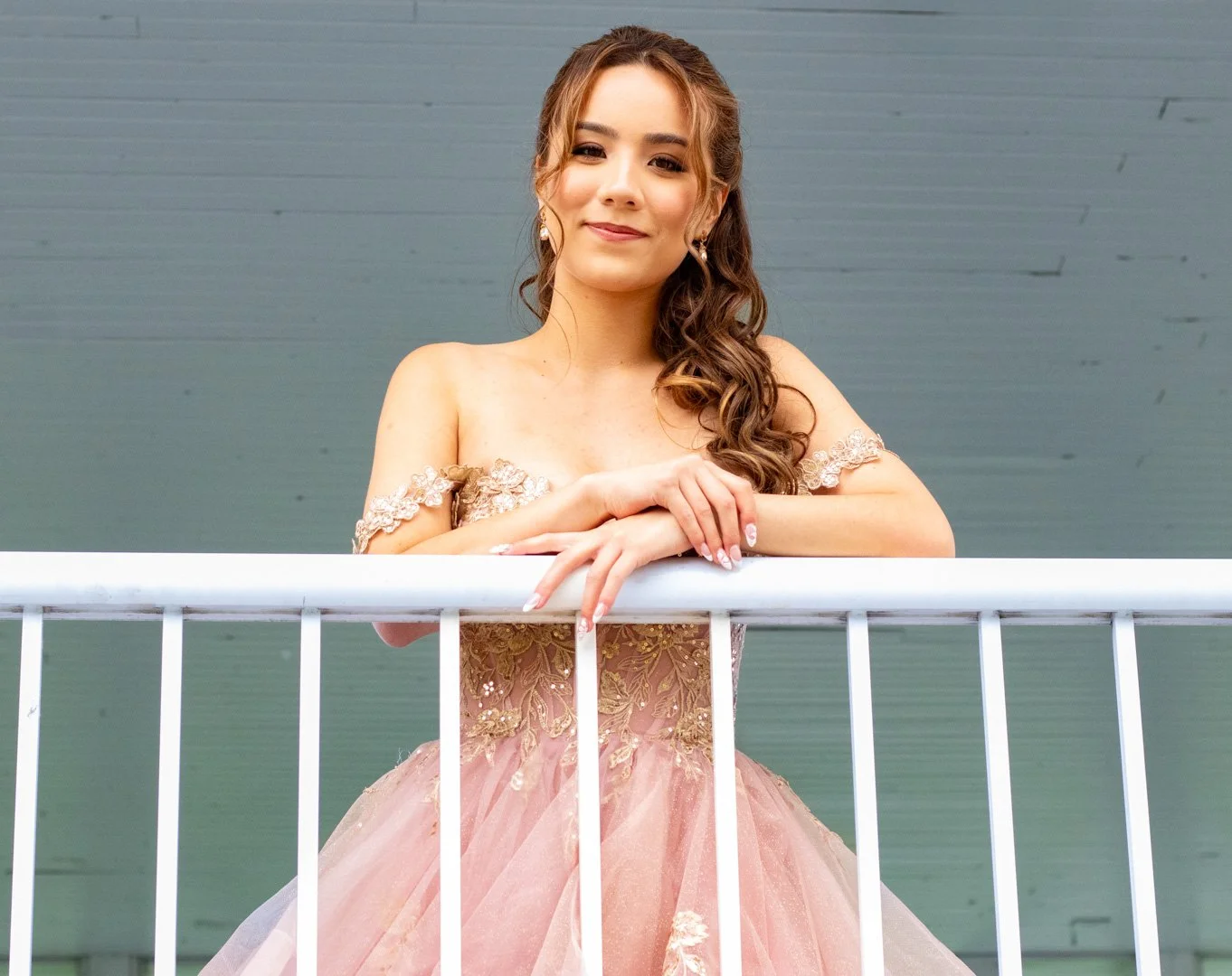 Alyssa Prom 20250618-118 (1).jpg