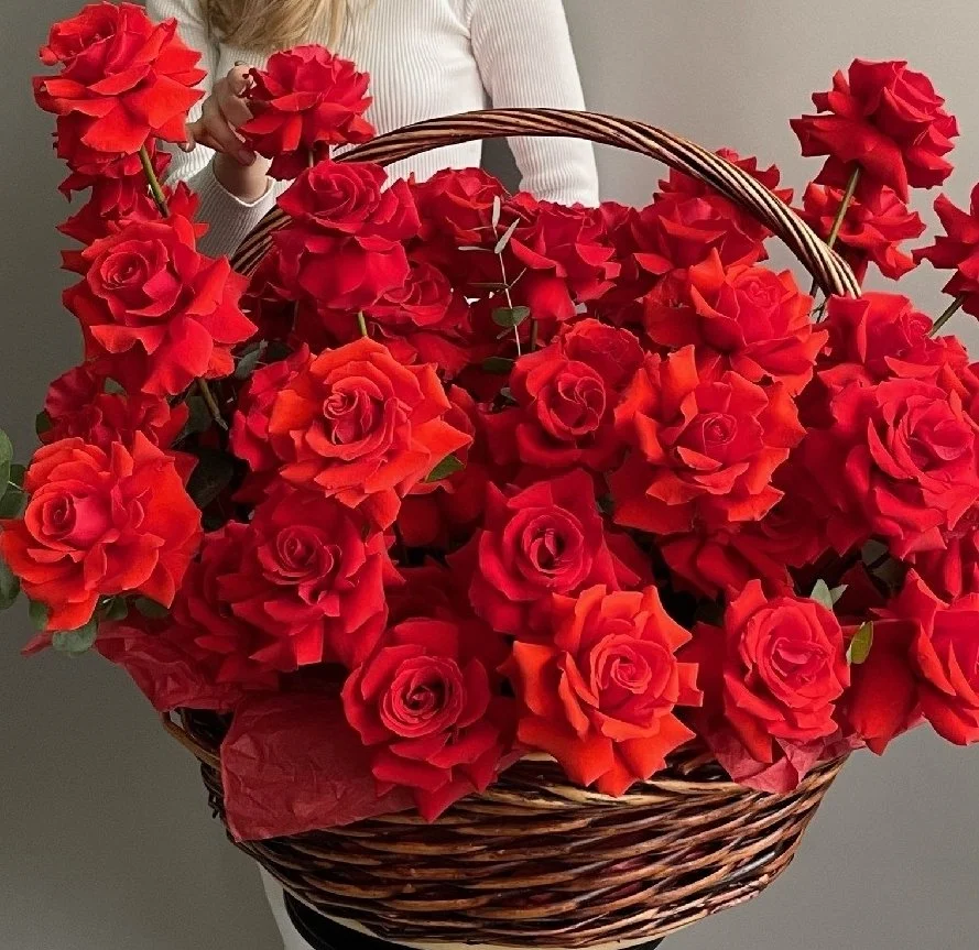 Rose Land Basket