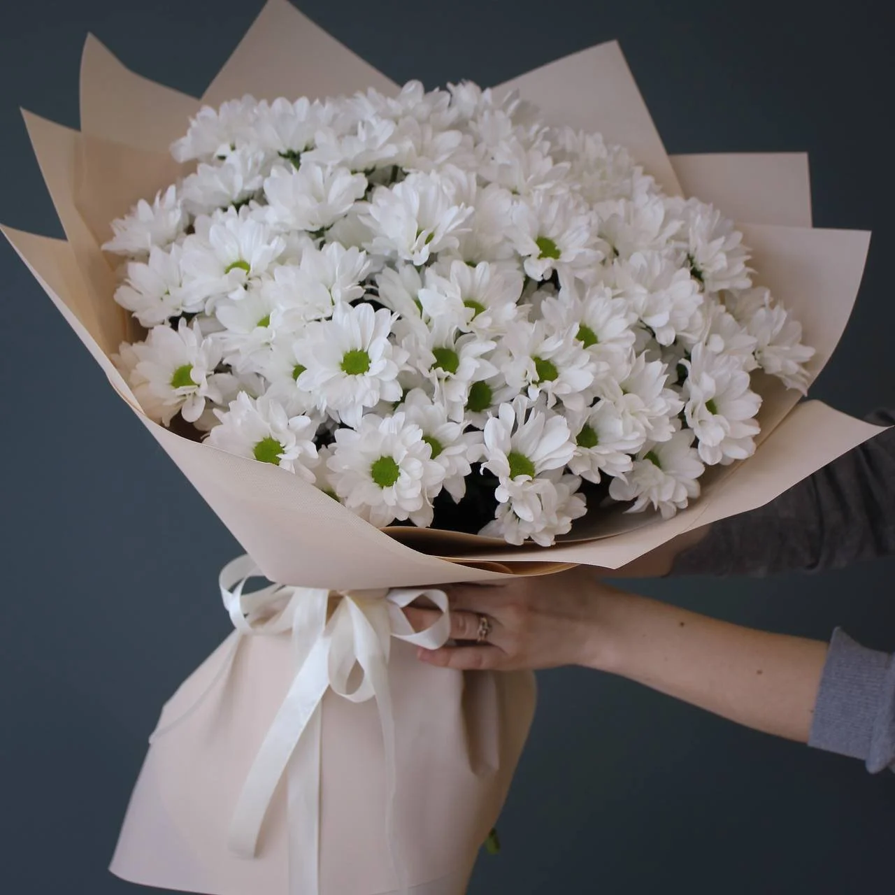 White Daisy Bouquet