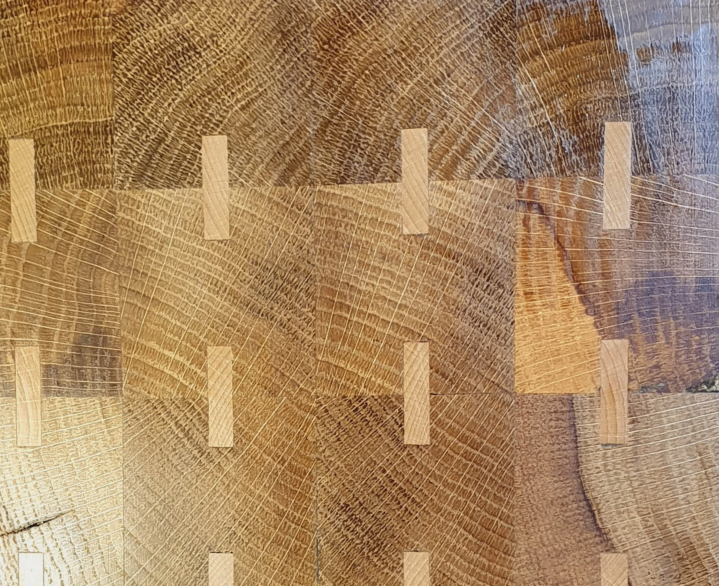 Oak end grain chopping board with handle