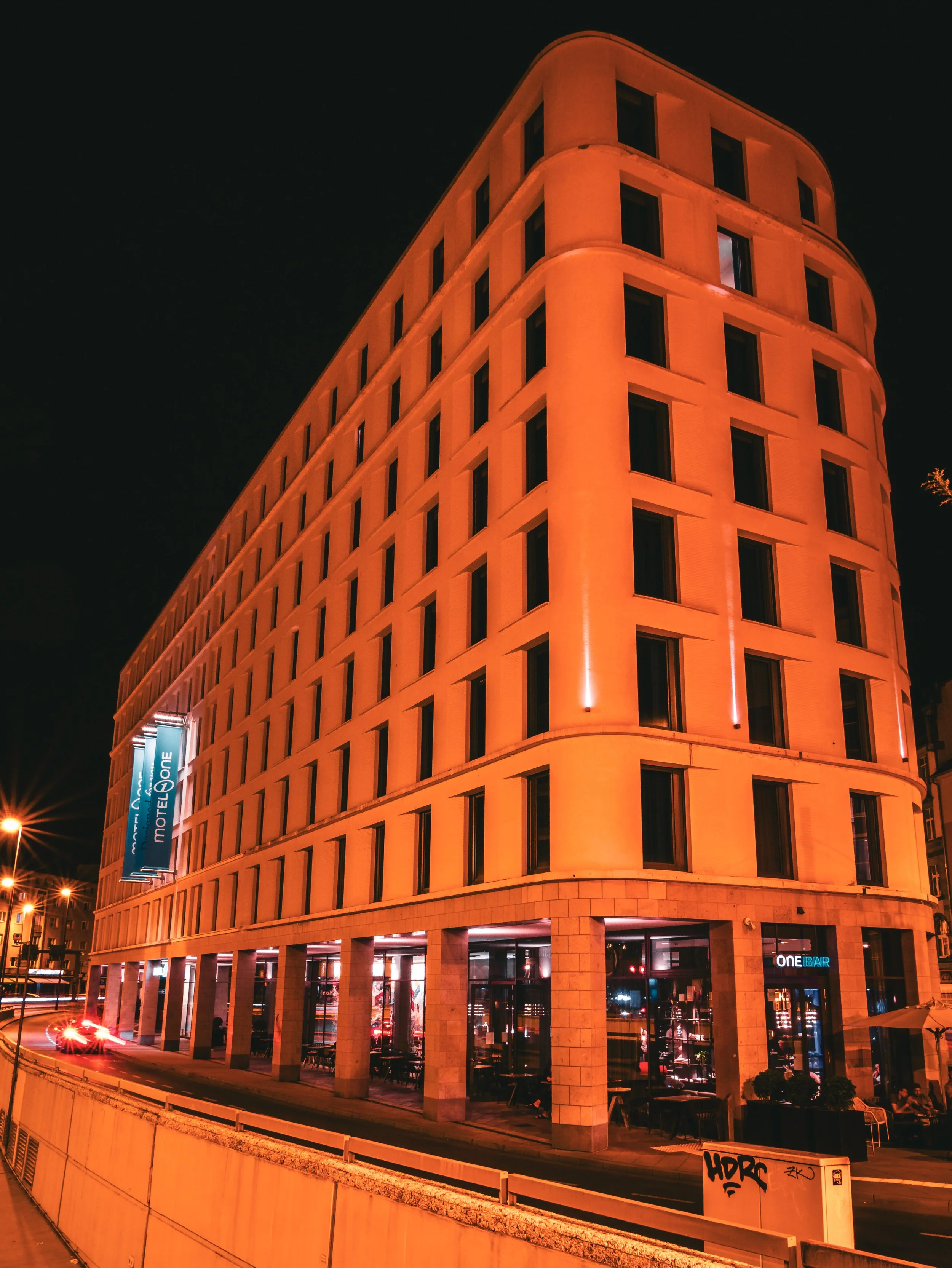 20260909_MotelOne-13.jpg
