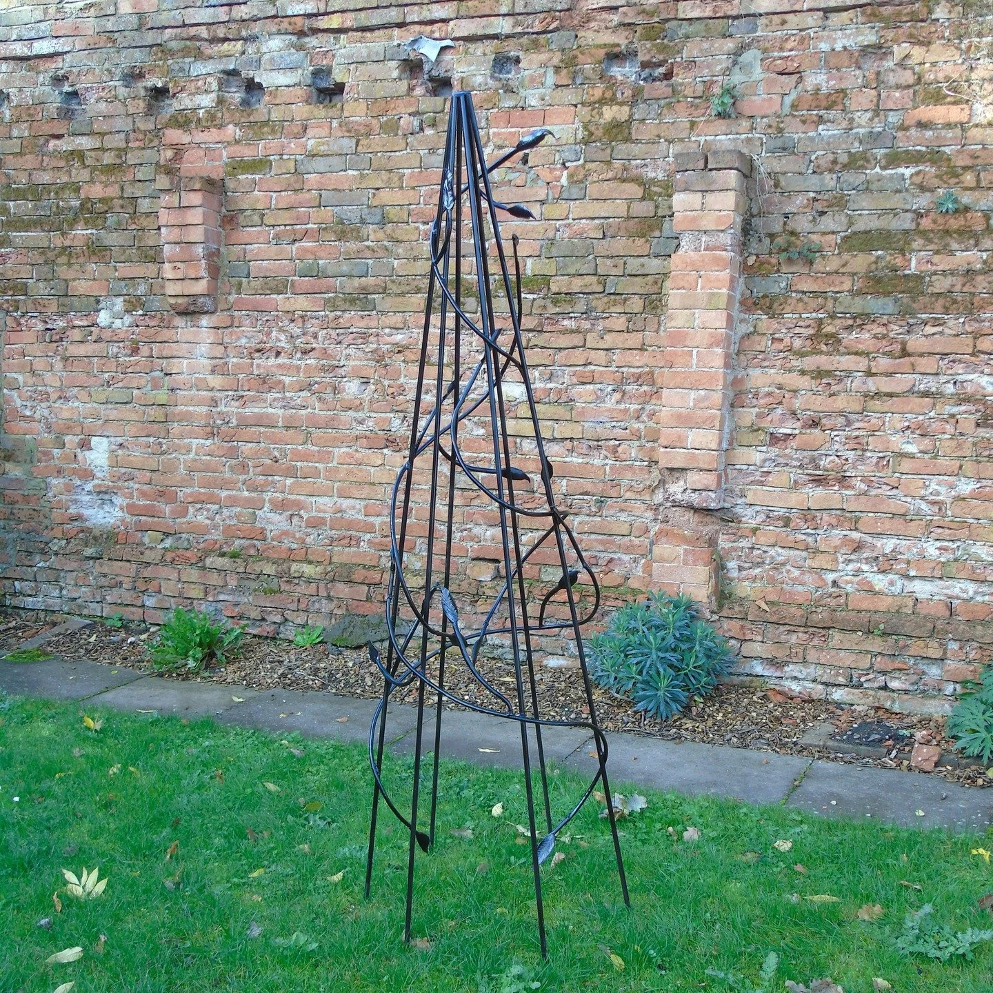 New commission completed. To enquire please contact hello@forgingahead.co.uk.