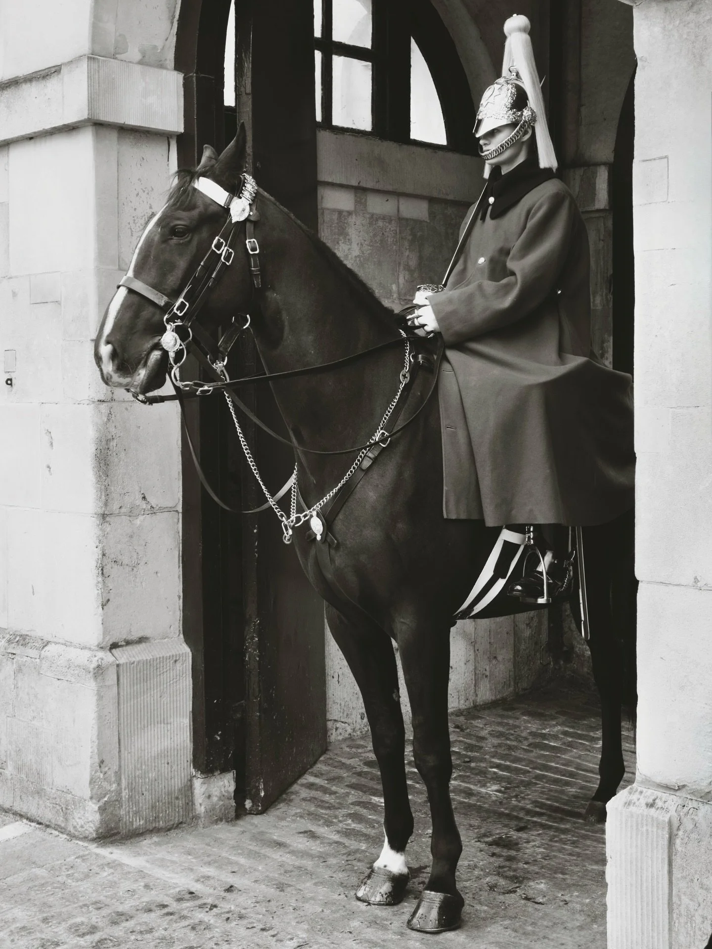 🇬🇧 

#QueensGuard #London #travelphotography #destinationphotography