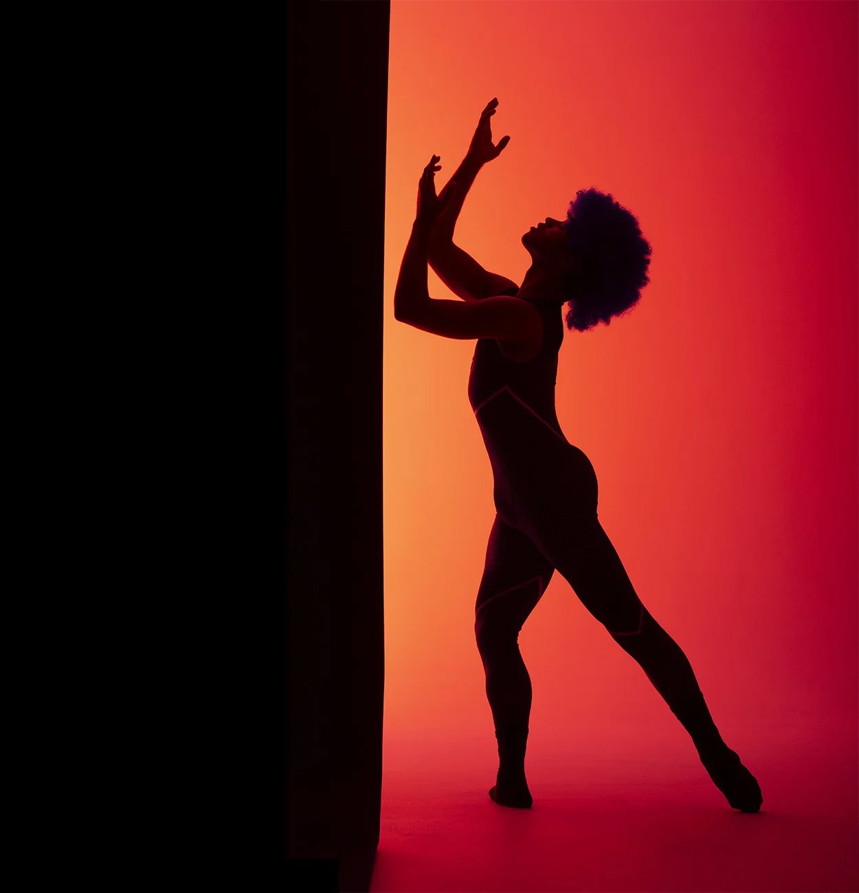 posed-dancer-editorial-image-studio-nyc.jpg