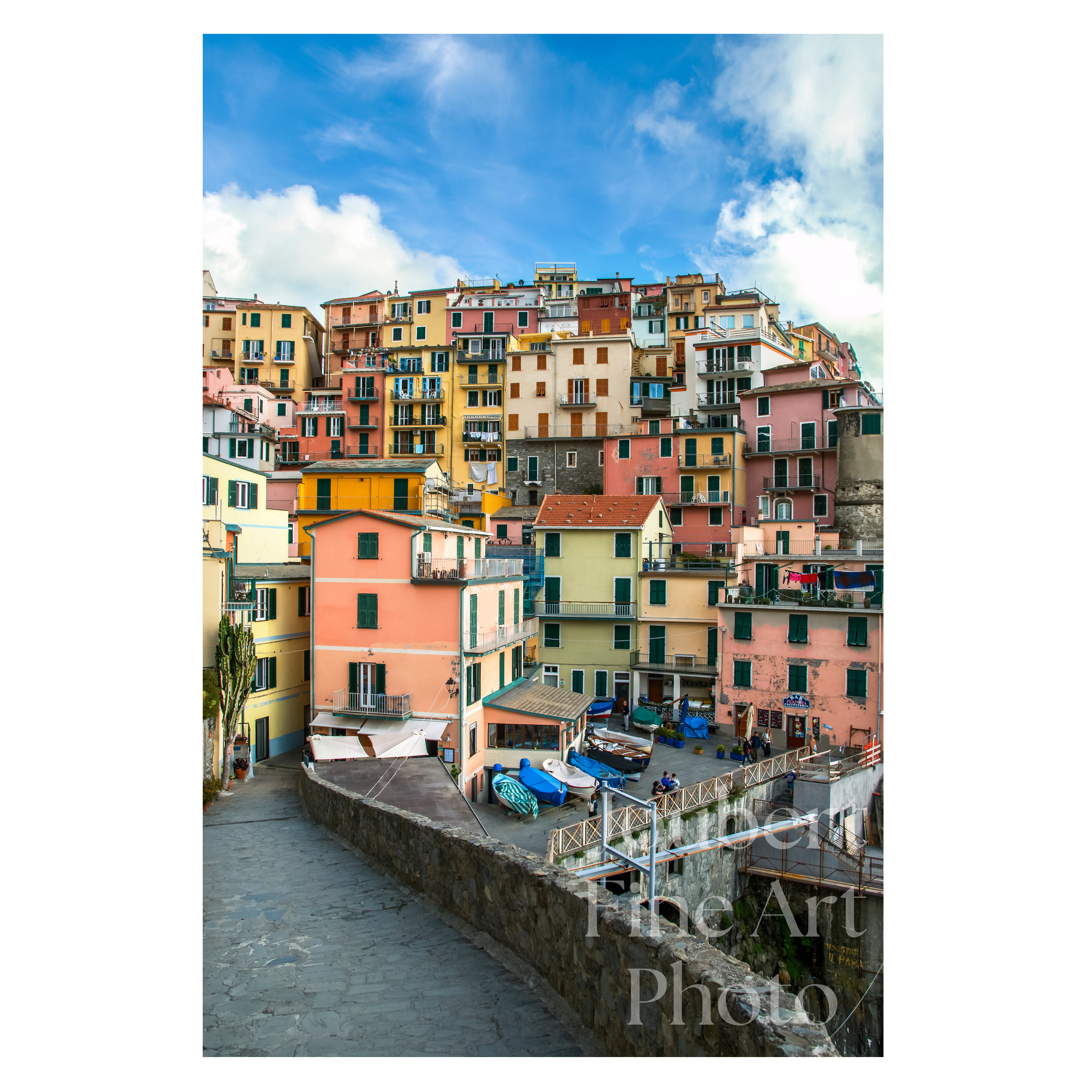 Stone path to Manarola.png