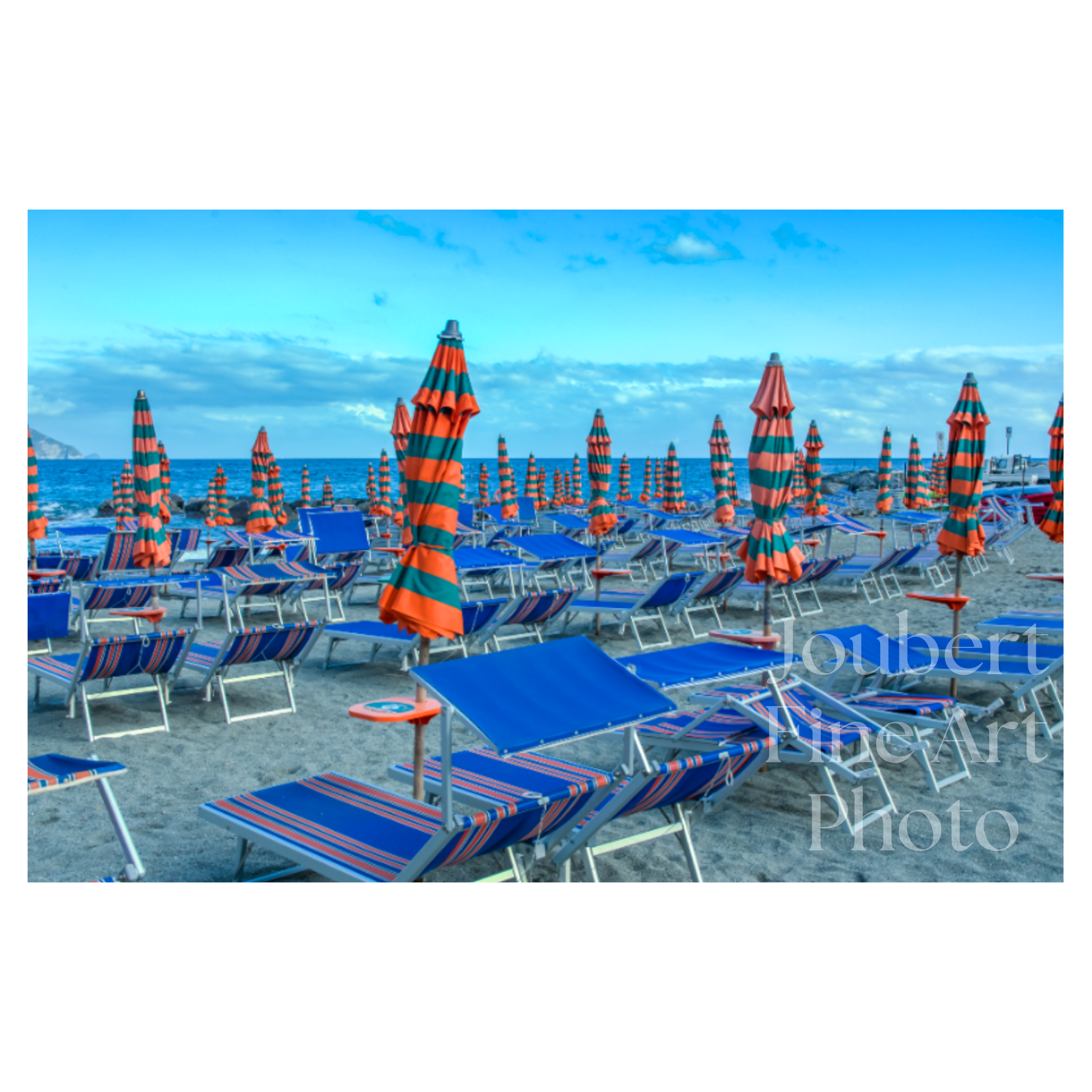 Awaiting beachgoers