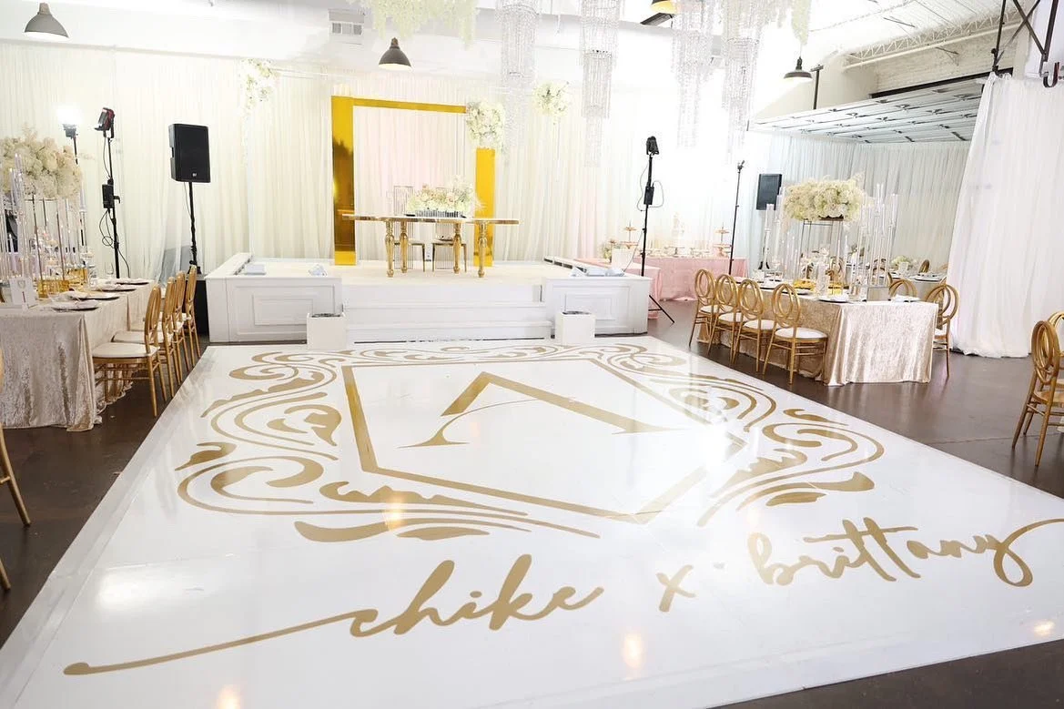 one stop shop for all your design + event branding needs. 

planner: @shecreates__ 
dance floor design: @thetayloreddesignco 

#wedding #weddinginspiration #weddingstyle #weddinginspo #weddingdancefloor #atlgraphicdesigner #weddinginvitation #wedding