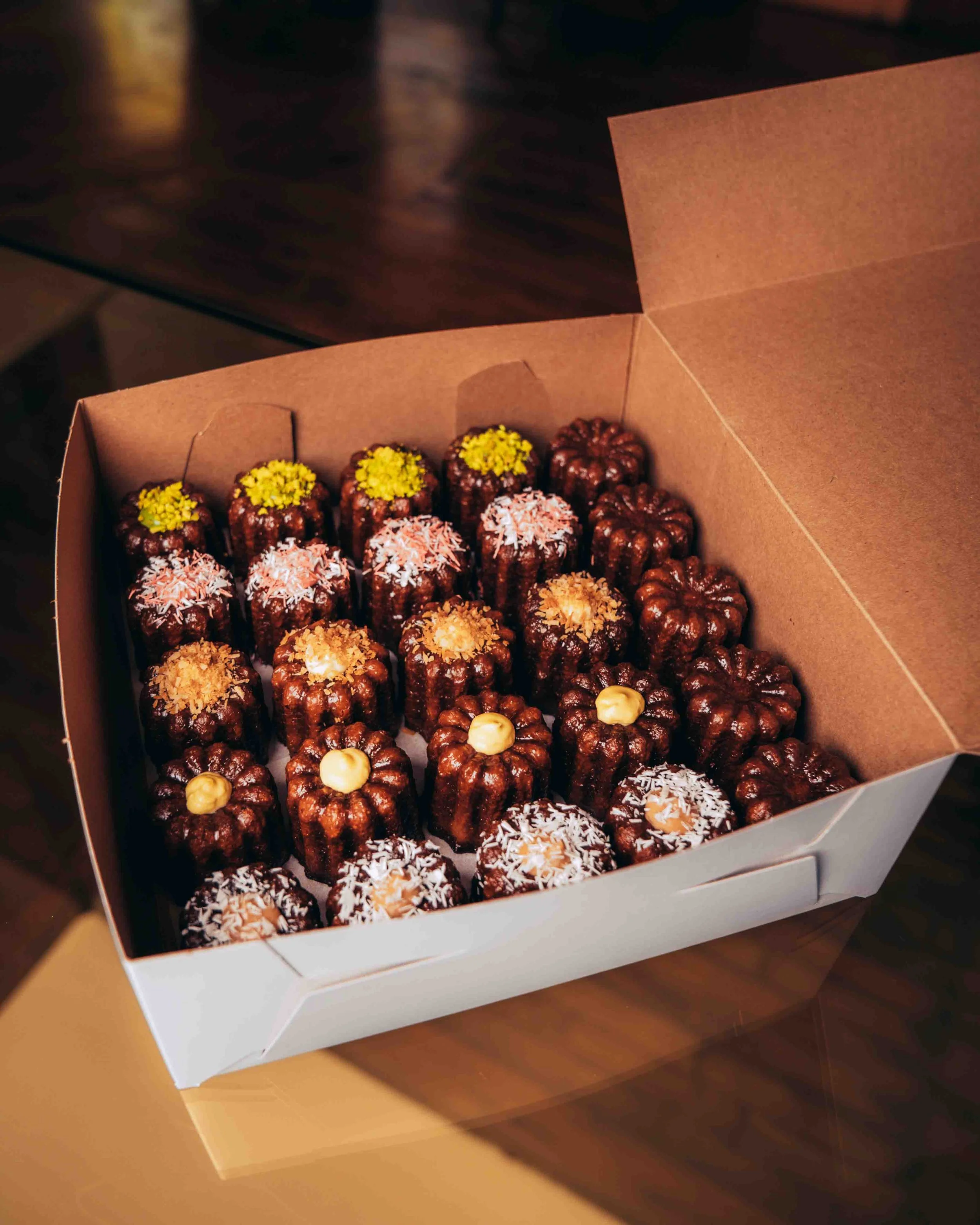 Boite de 25 cannelés