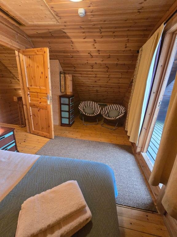chalet 37 5.jpg