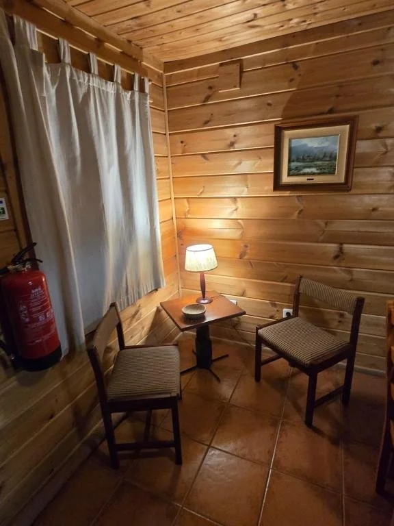 chalet 37 10.jpg