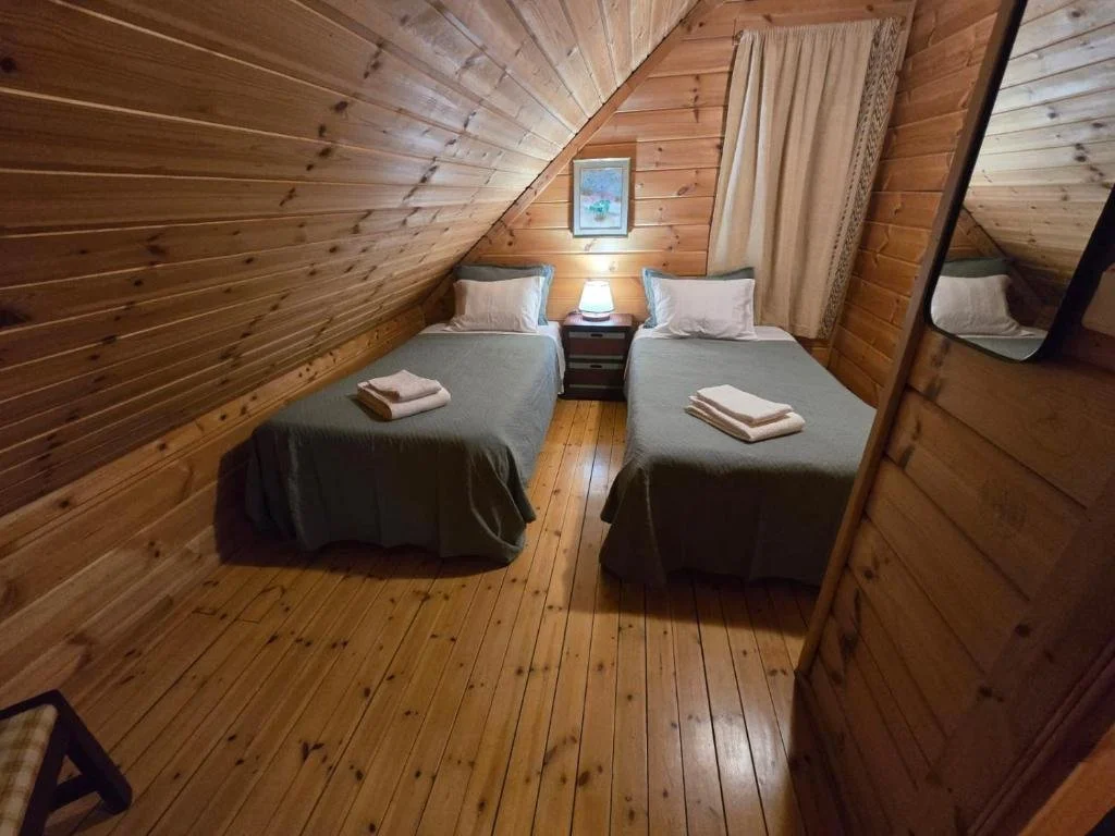 chalet 37 9.jpg
