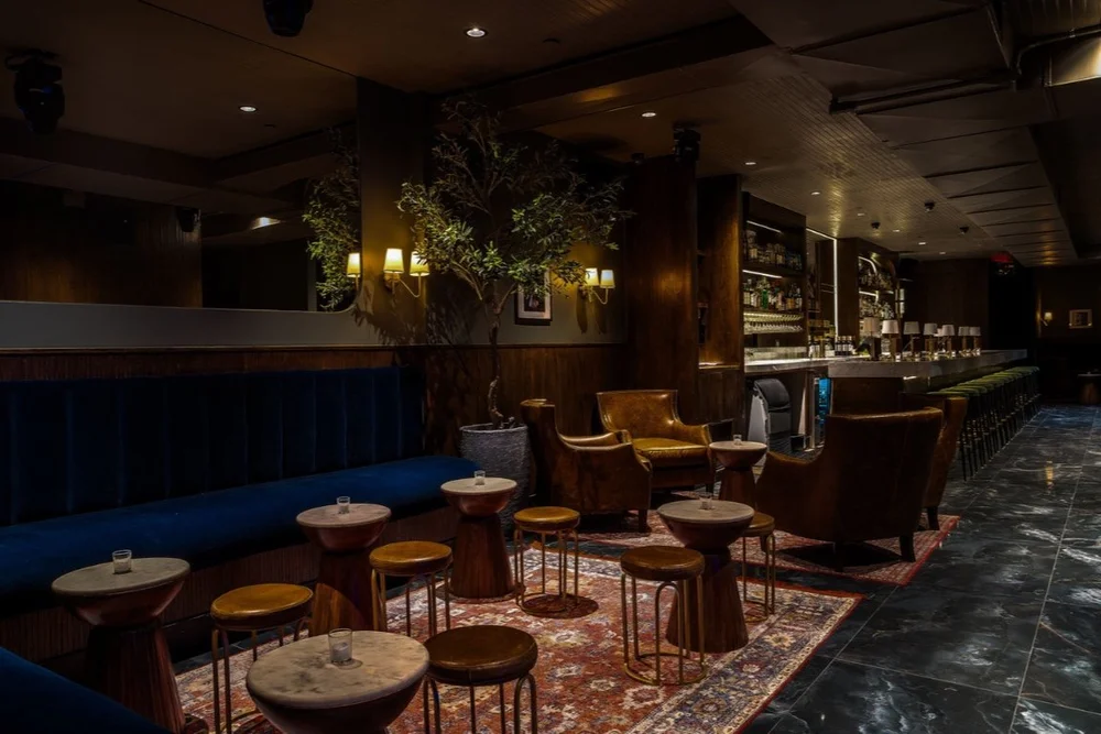Bar photo 2