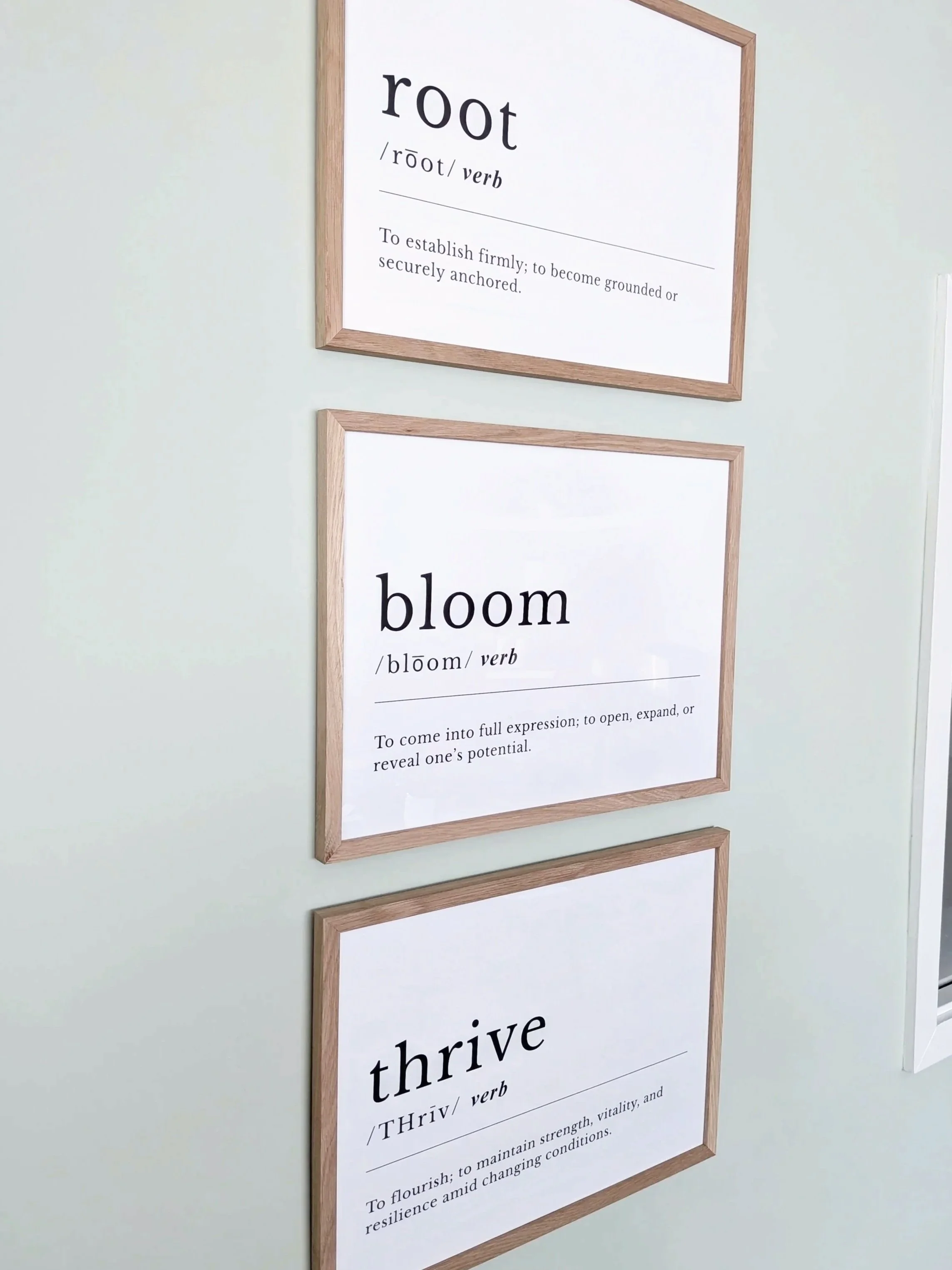 Waiting area decor at Root Bloom Thrive, a mental health clinic comprised of therapists and a Registered Dietitian in Sudbury, Ontario.