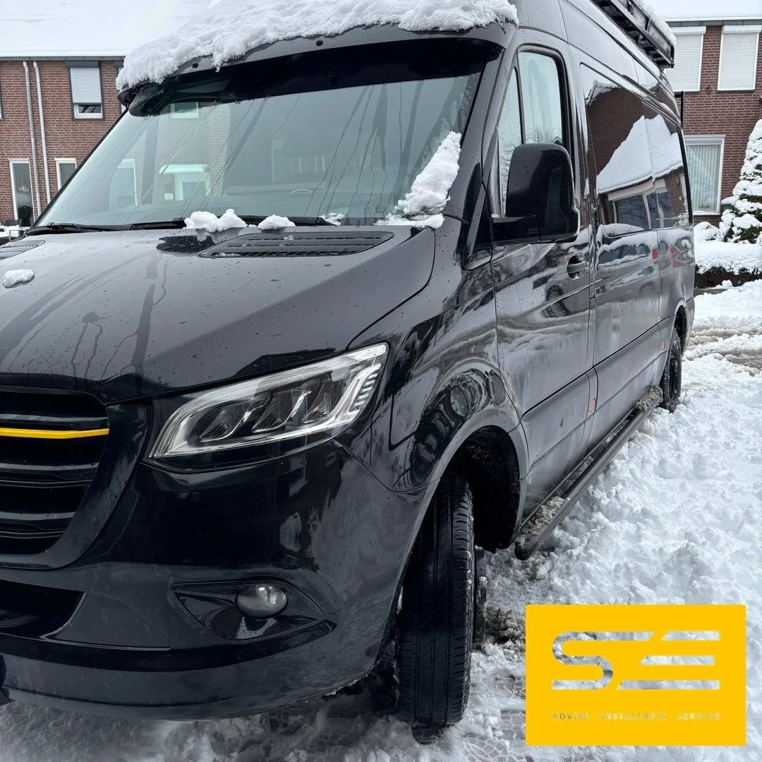 ❄️ Sneeuw of geen sneeuw, Schobers Engineering staat altijd voor je klaar! Onze bedrijfsbus rijdt stevig door de winterkou om jouw installatie perfect te regelen. Verwarming, ventilatie of slimme oplossingen? Wij houden je warm, wat er ook valt! 🚐☃️