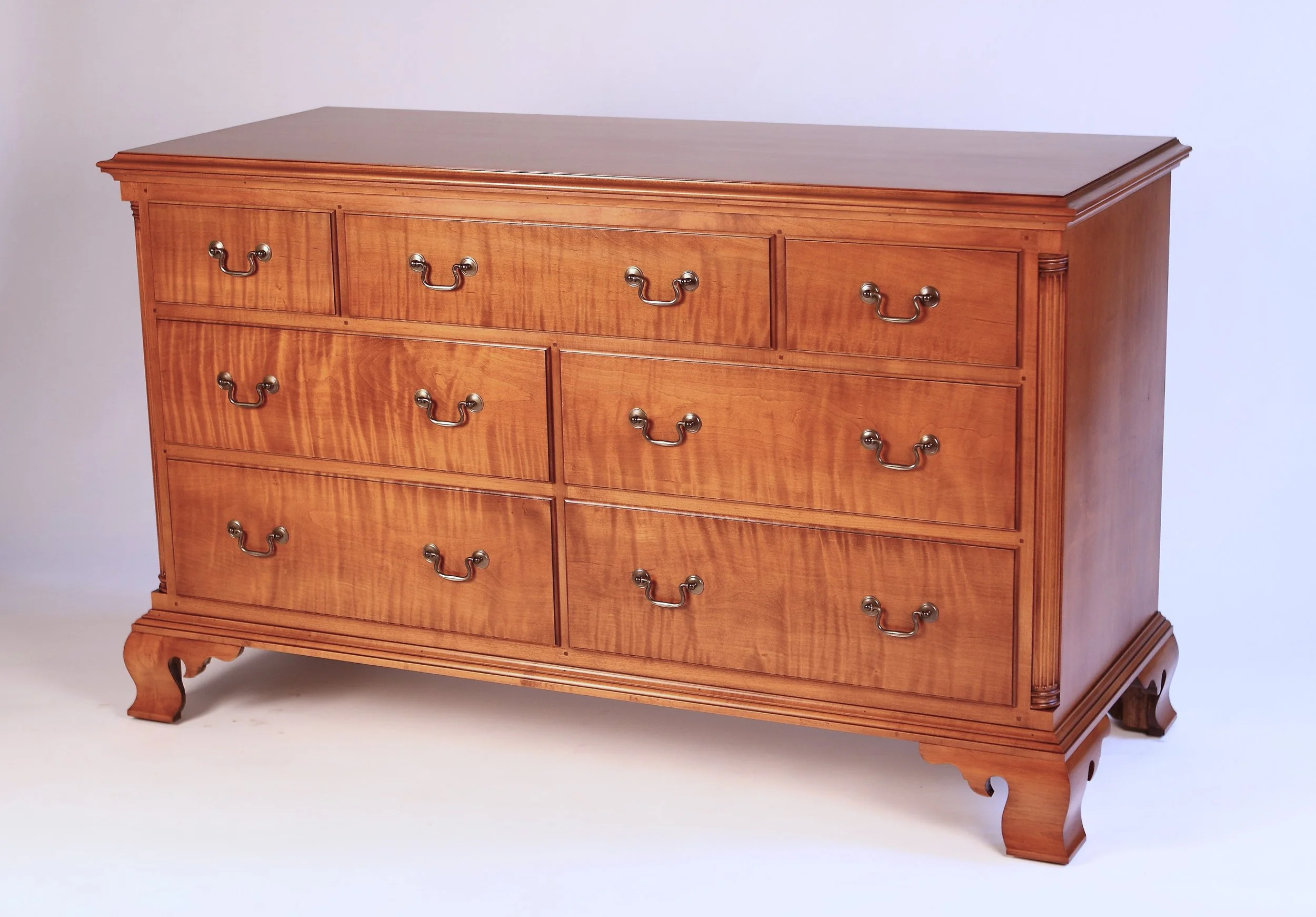Pennsylvania Double Dresser CH307A