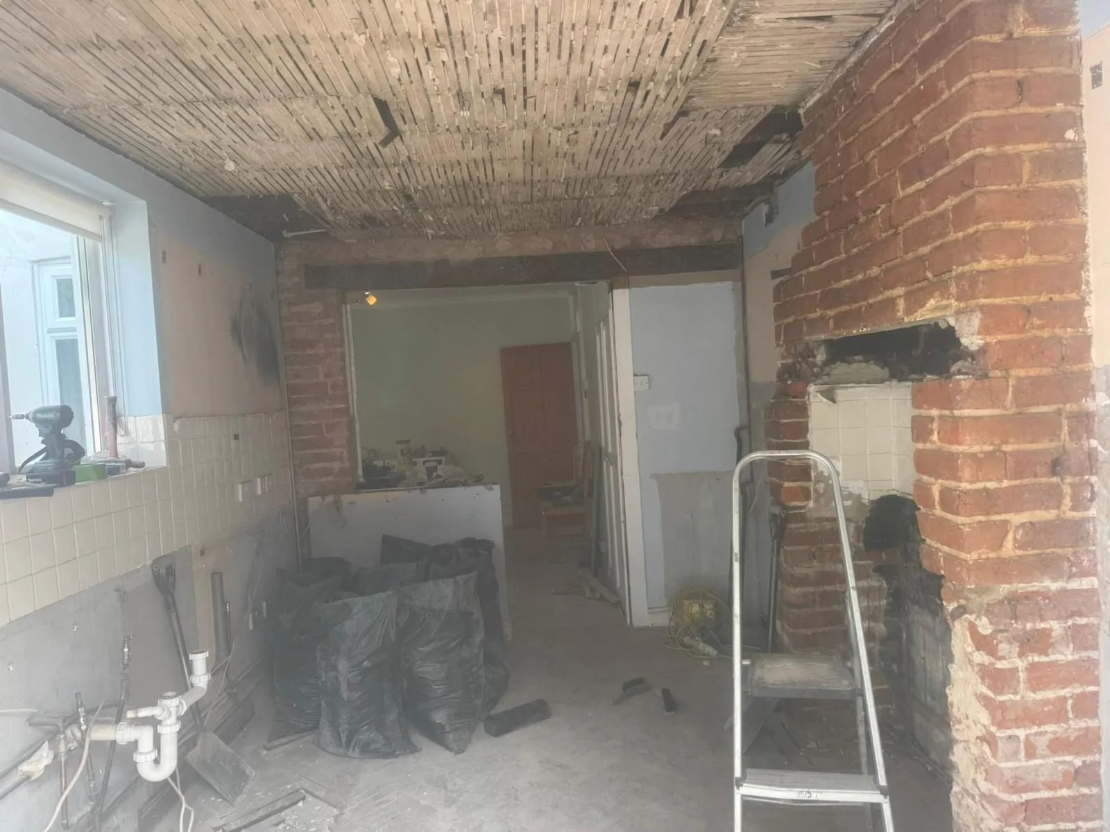 bognor-indigo-kitchen-before-1.jpg
