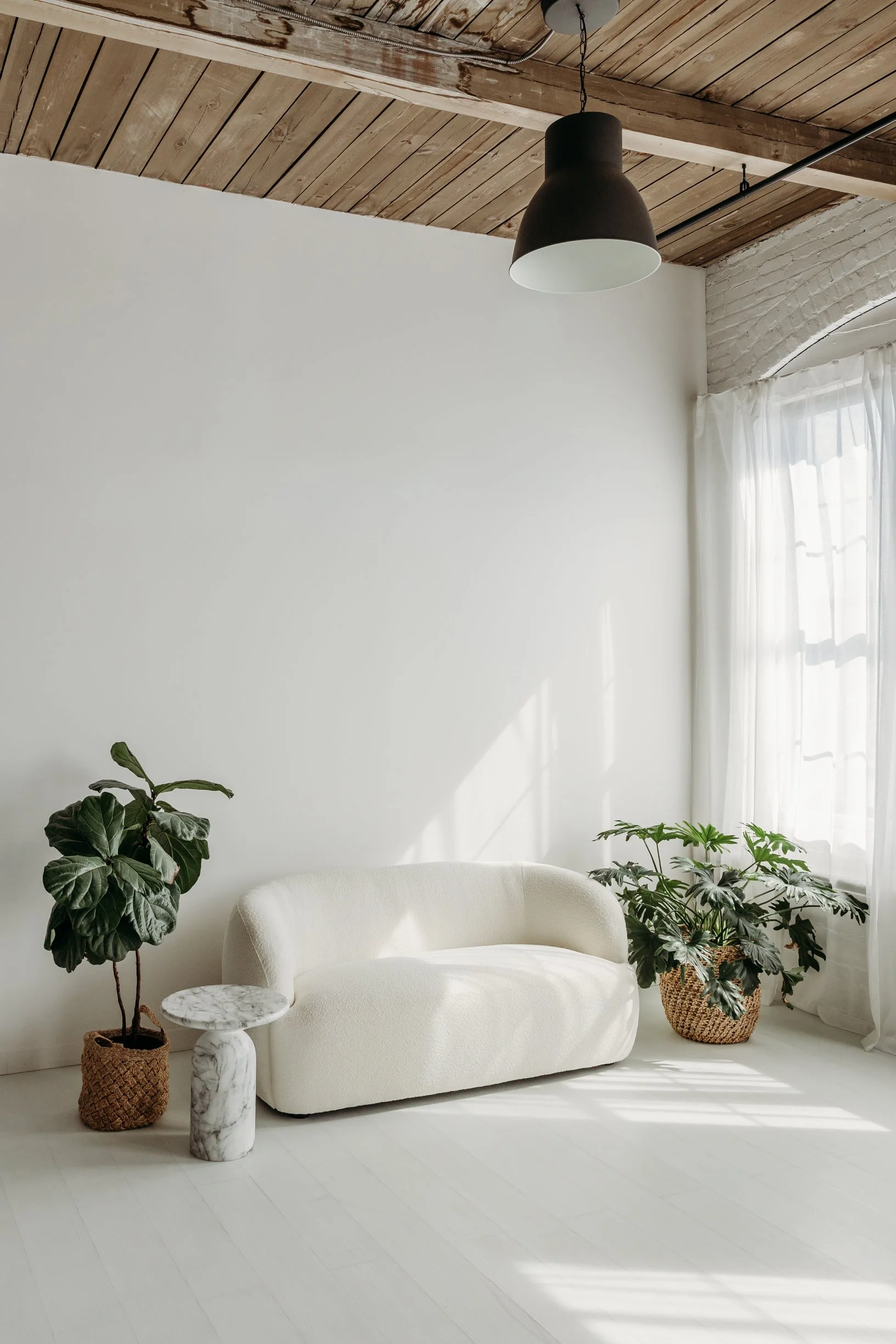(4)TheLindenRoom.jpg