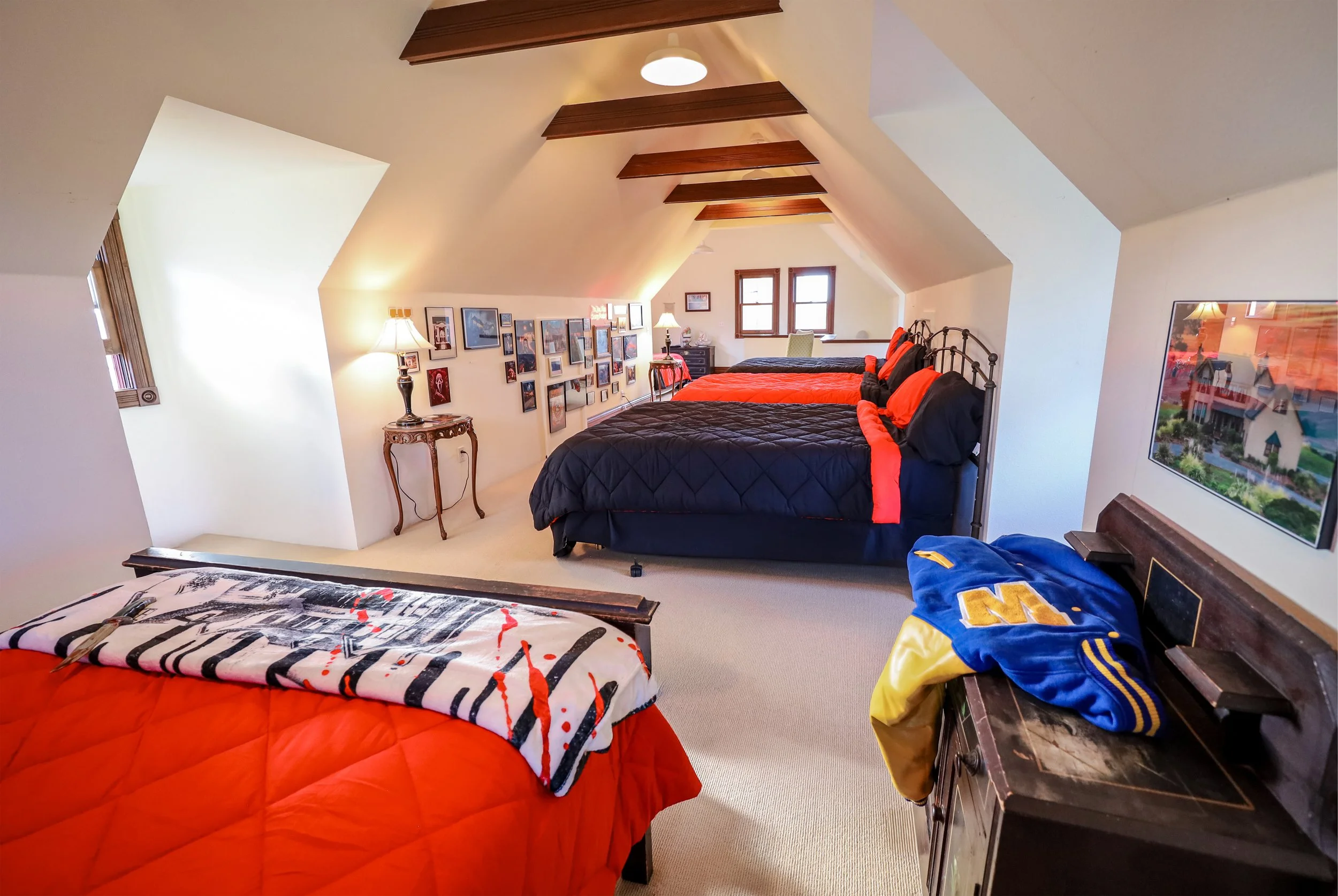 guestroom 4 - 1 .jpg