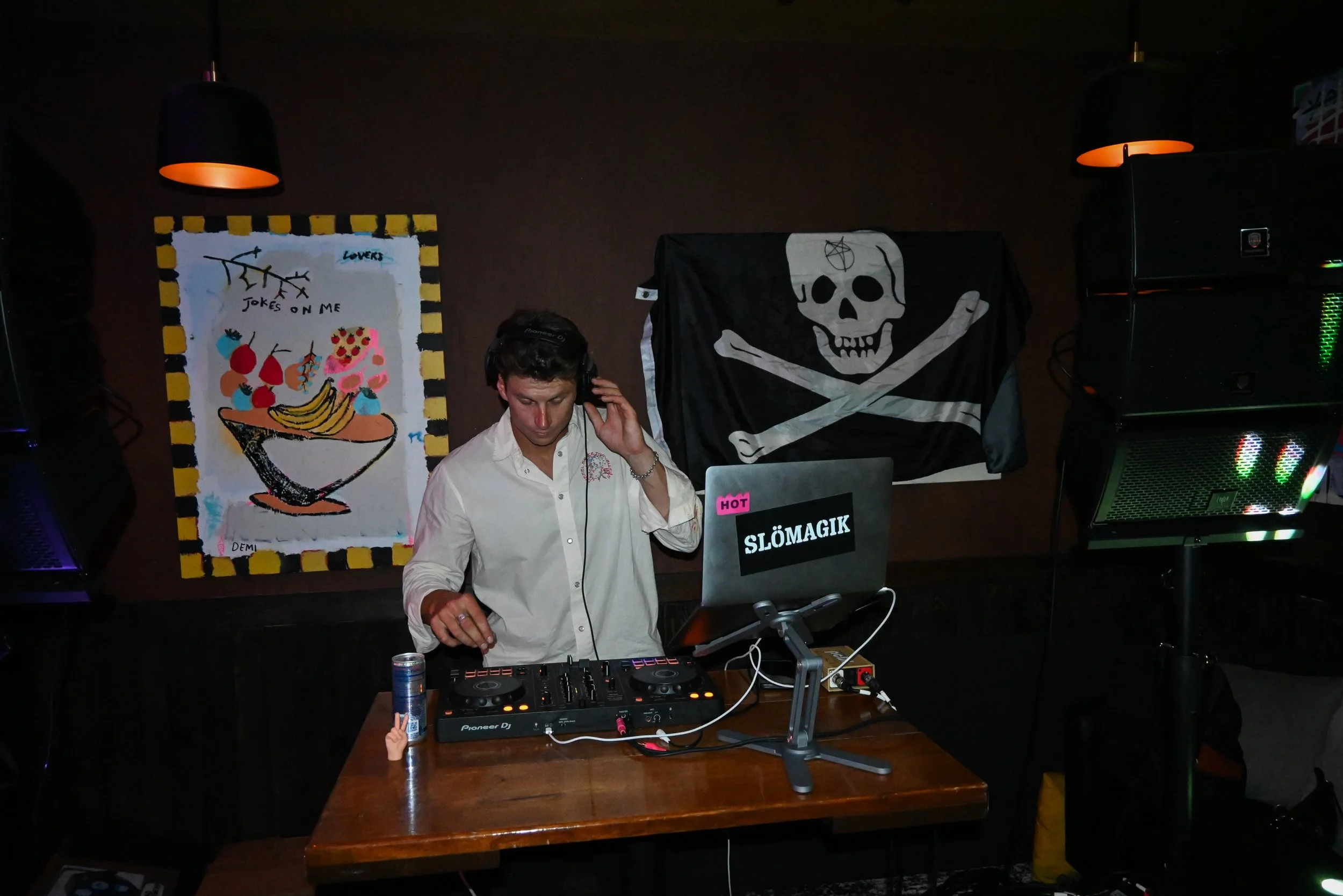 7.17.26.SlomagikSevenBar-11.jpg