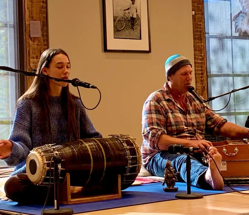 Kirtan Chanting with Tim &amp; Sita