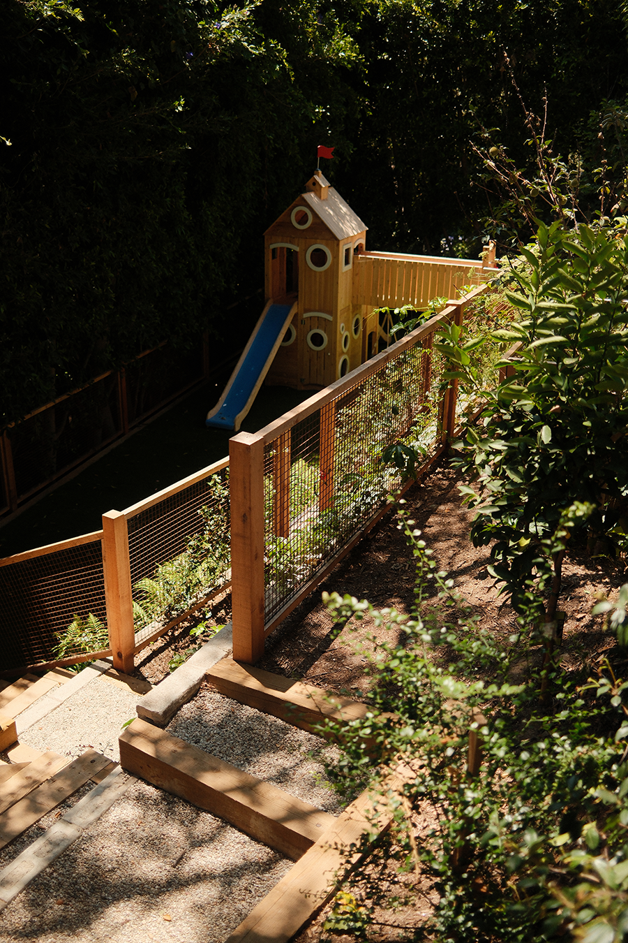 Hillside_resized_1.png