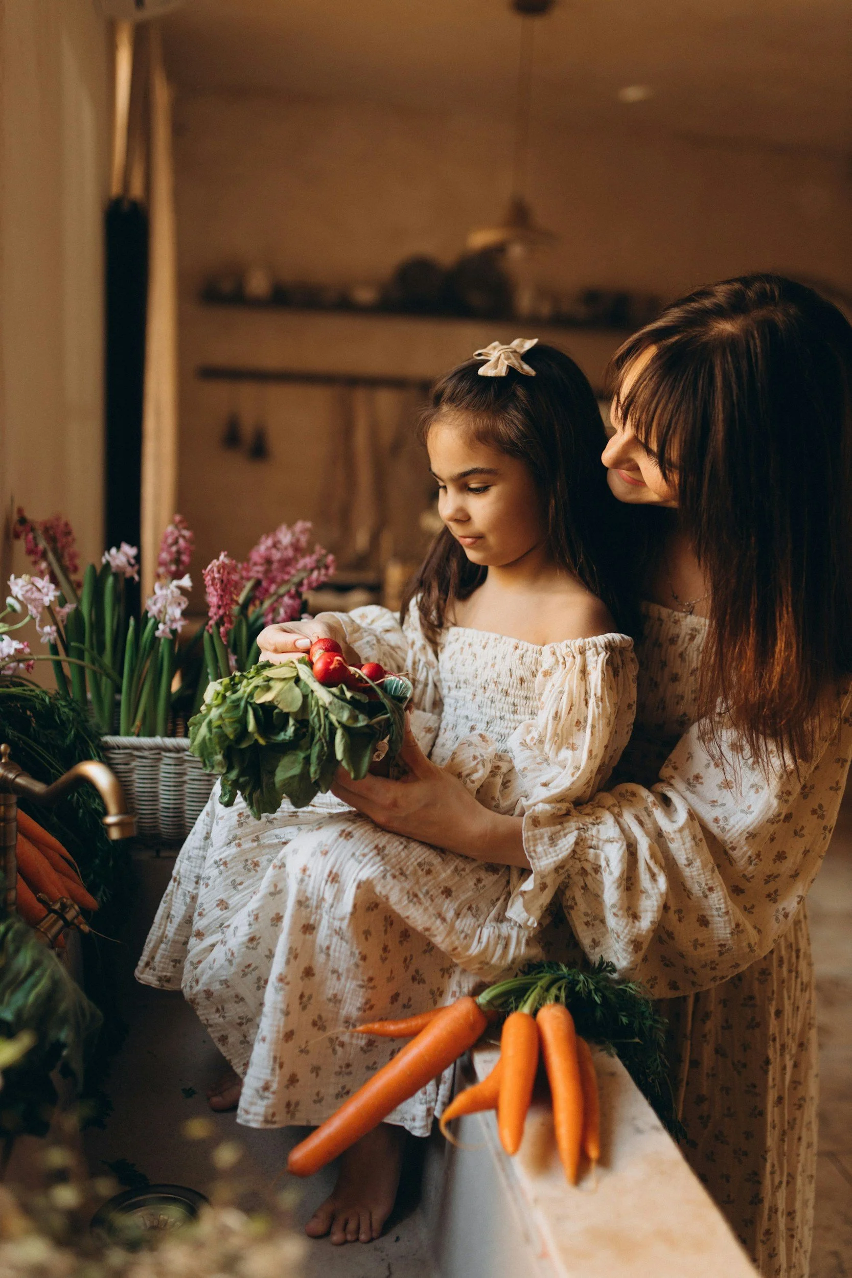 Immune-Boosting Foods for Moms and Kids This Season
