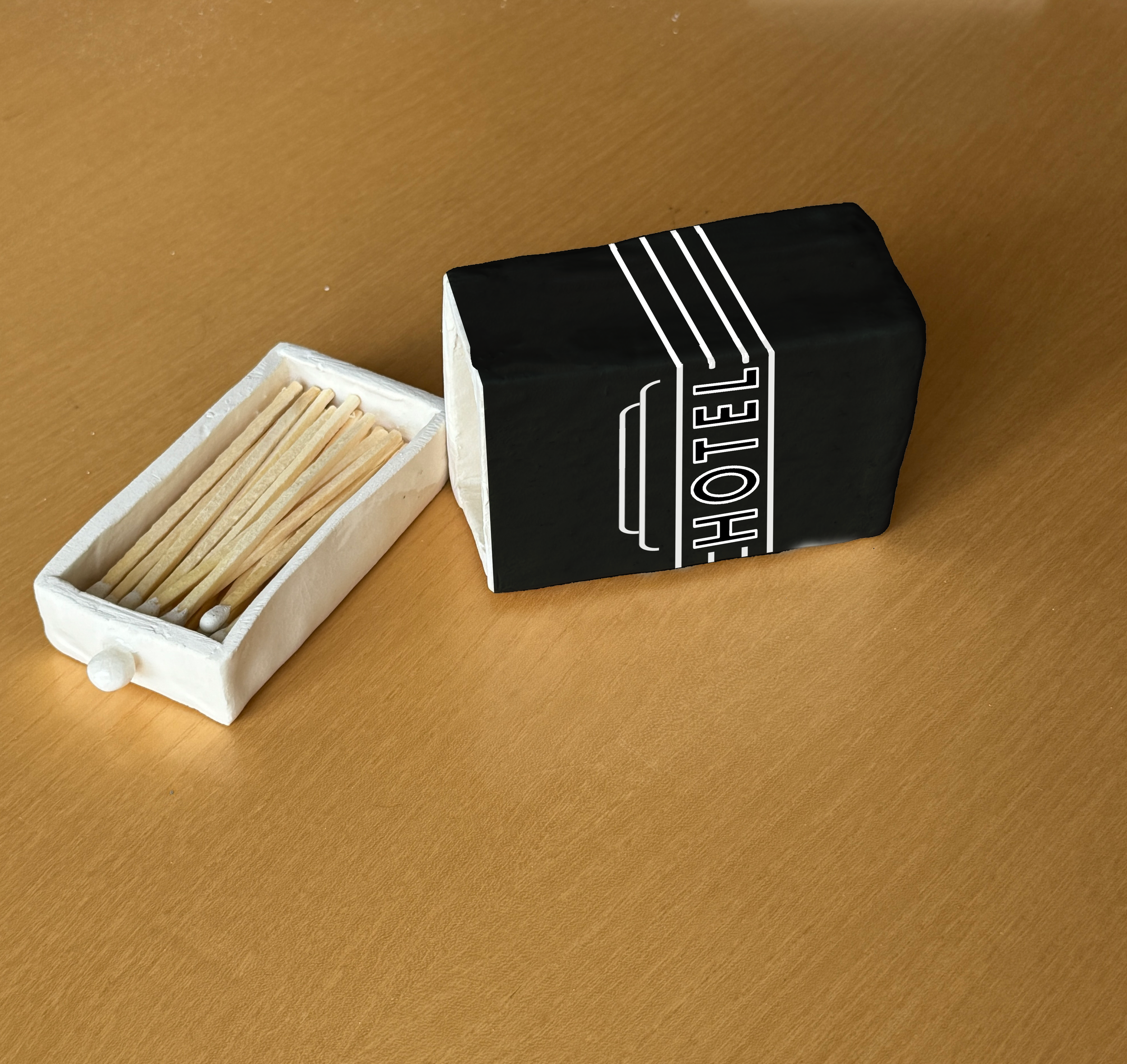 white mini renderings ROXY BLACK.png