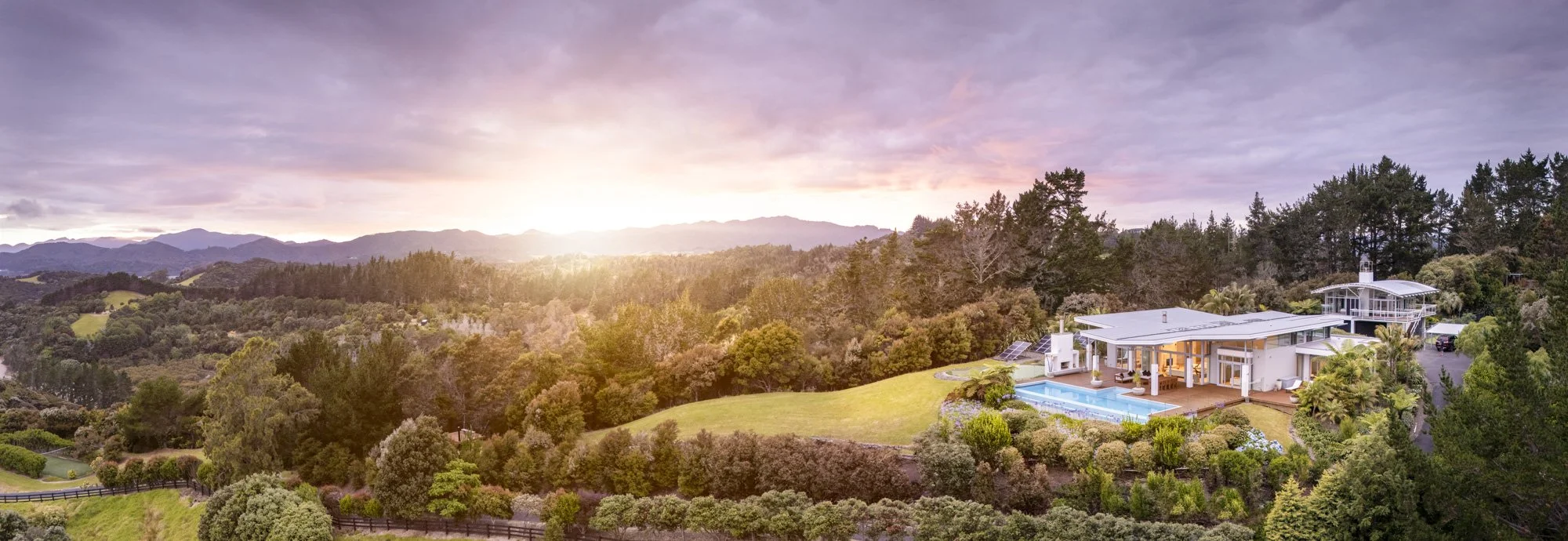 Alex Wallace Photography architectural interior hospitality and hotel photos in Auckland New Zealand and Australia luxury and boutique accommodation