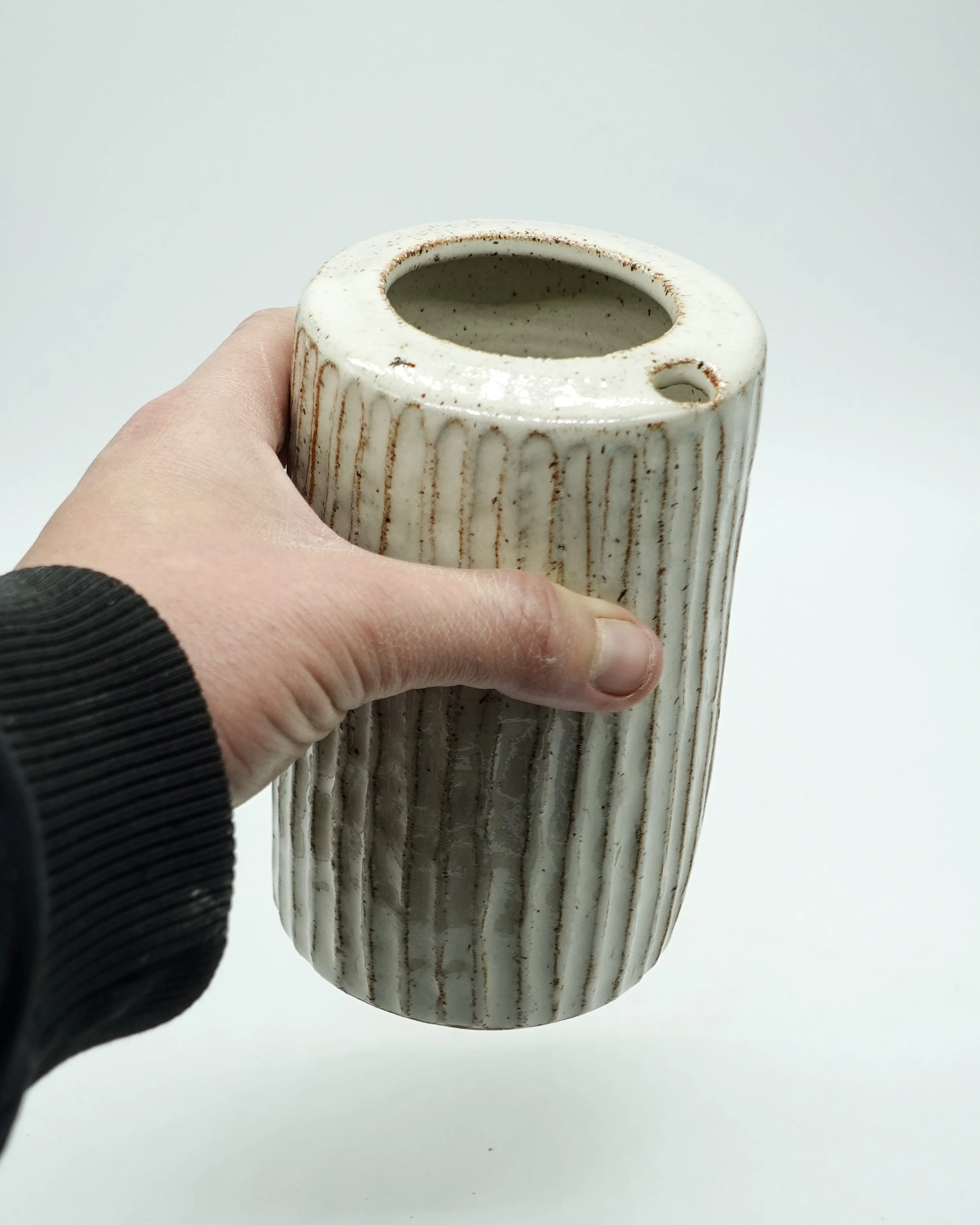 to-go cup - beige ridged
