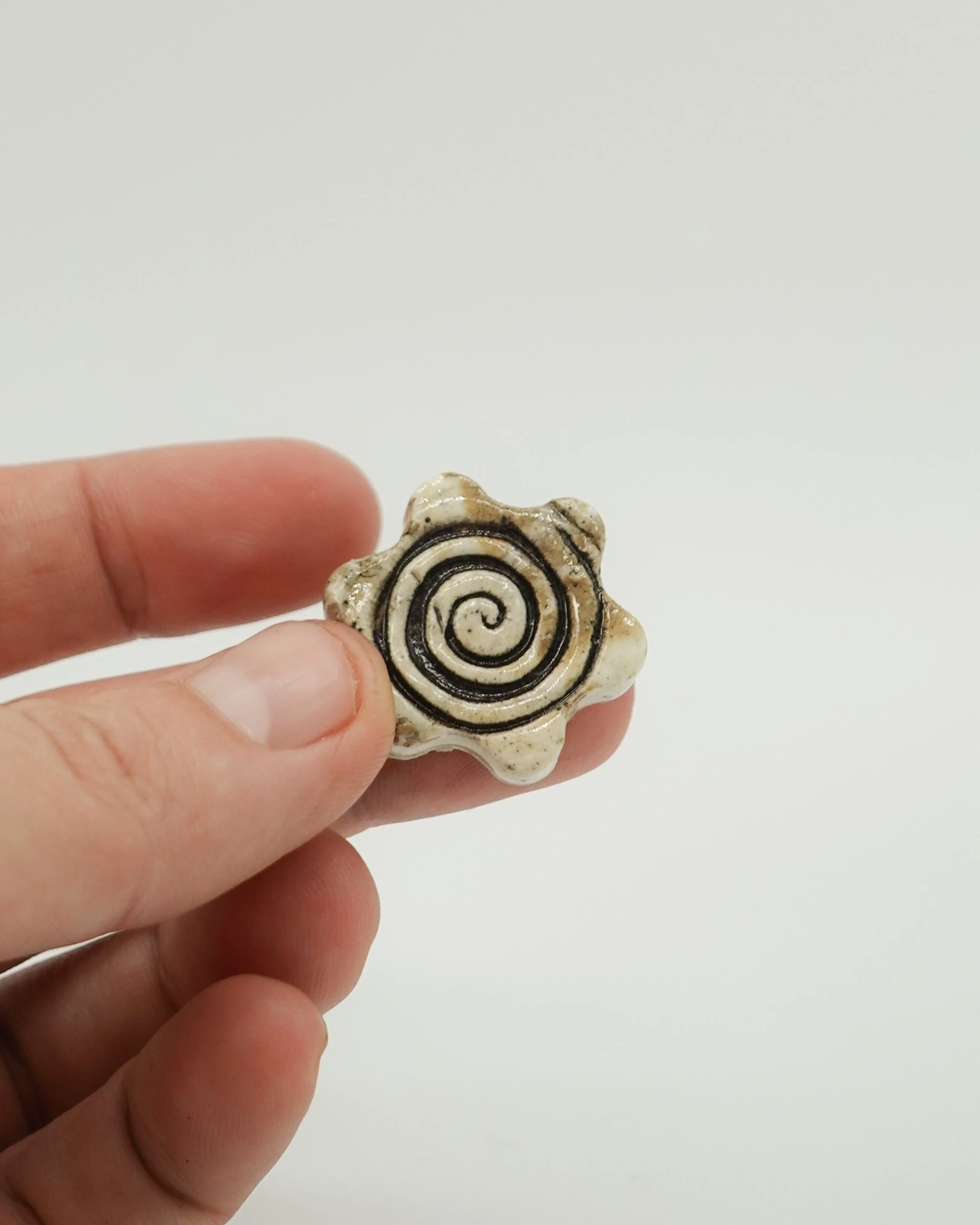 spiral flower magnet
