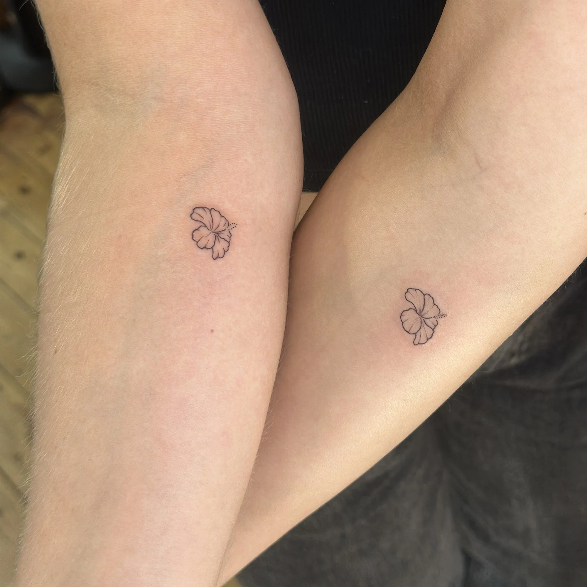 Fineline-hibiscus-pinterest-tattoo.jpg