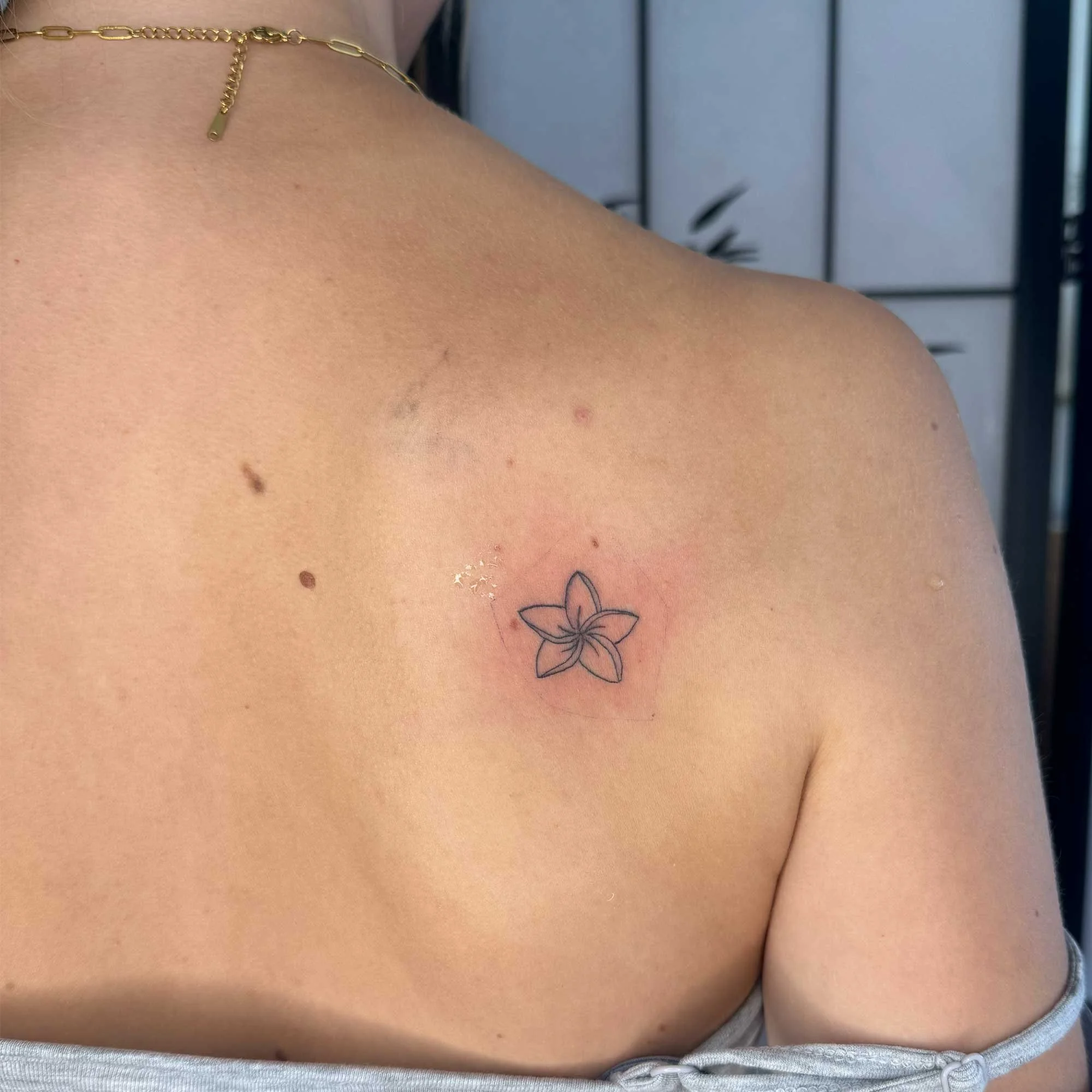 frangipani-fineline-tattoo.jpg