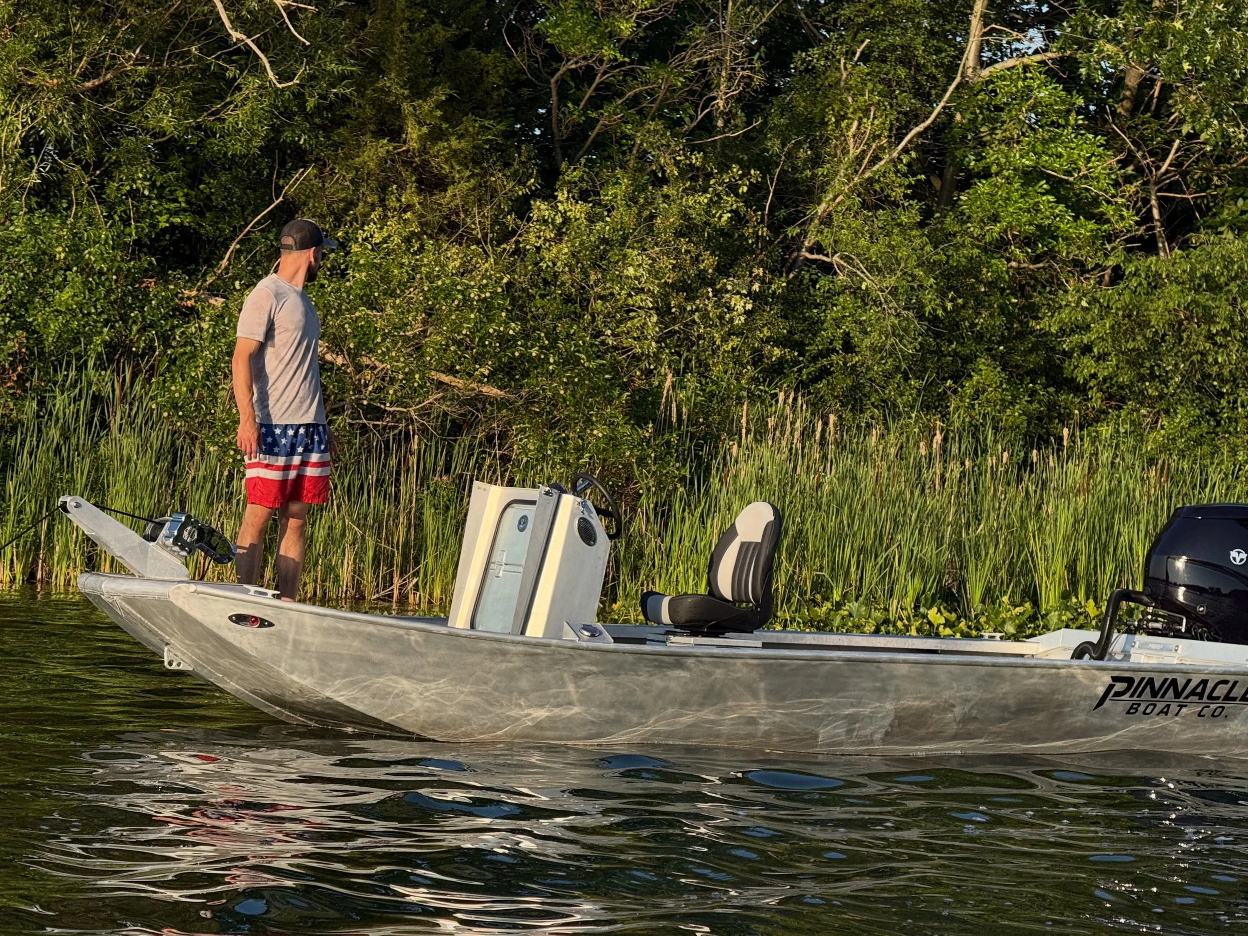 Still in awe at the way this thing turned out. 

#pinnacleboatco #jetboat #riverfishing #aluminumboat