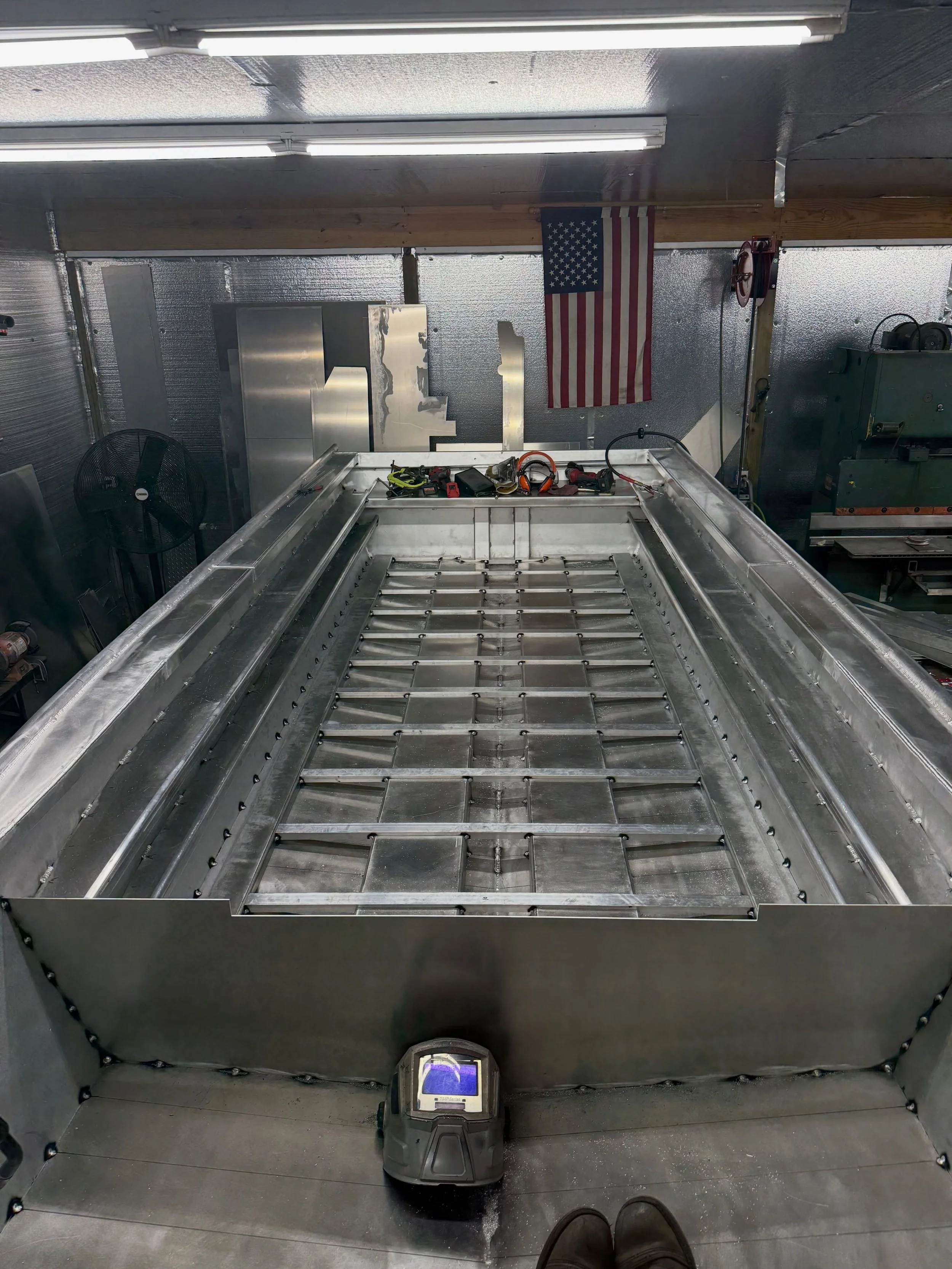 Time to weld it out! 1866 coming together quick

#pinnacleboatco #boatbuilding #aluminumfabrication
