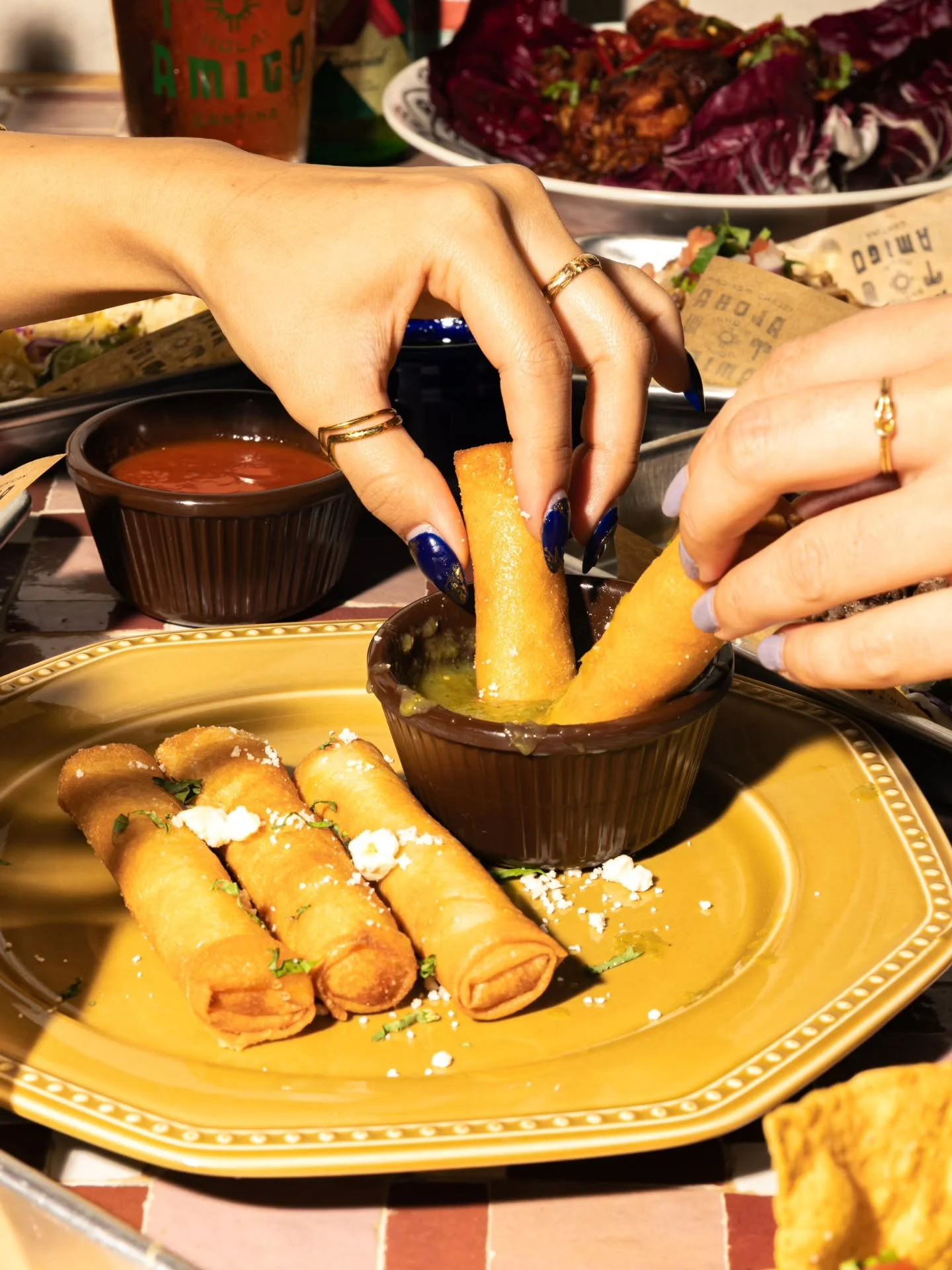 Good drinks, non-stop laughs, and the kind of energy that turns a casual night into a fiesta.  Plus some Asian-style fusion taquitos on the side, because why not? 🔥

#alohaamigo #taquitos #islandmexicancantina #waikikirestaurants #zetton